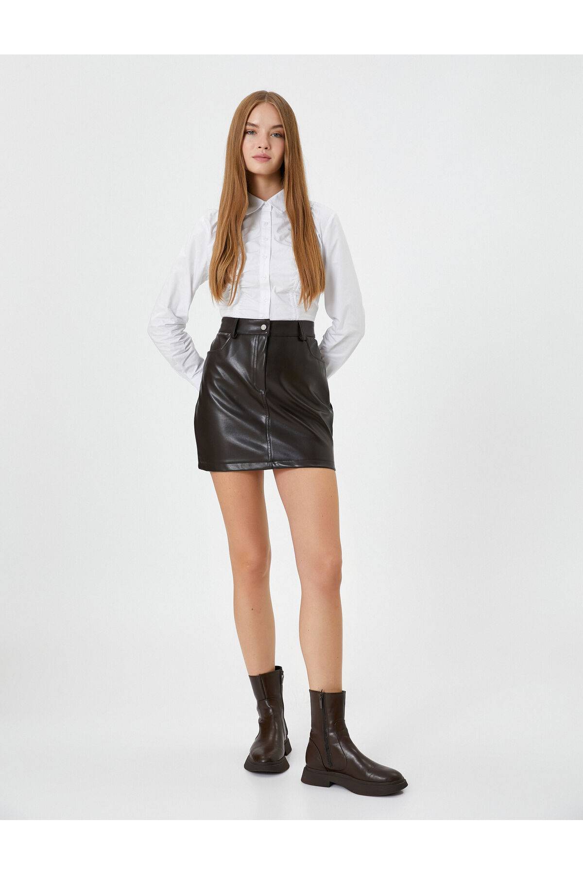 پیراهن Crop آستین بلند پشت گیپ با جزئیات پنبه