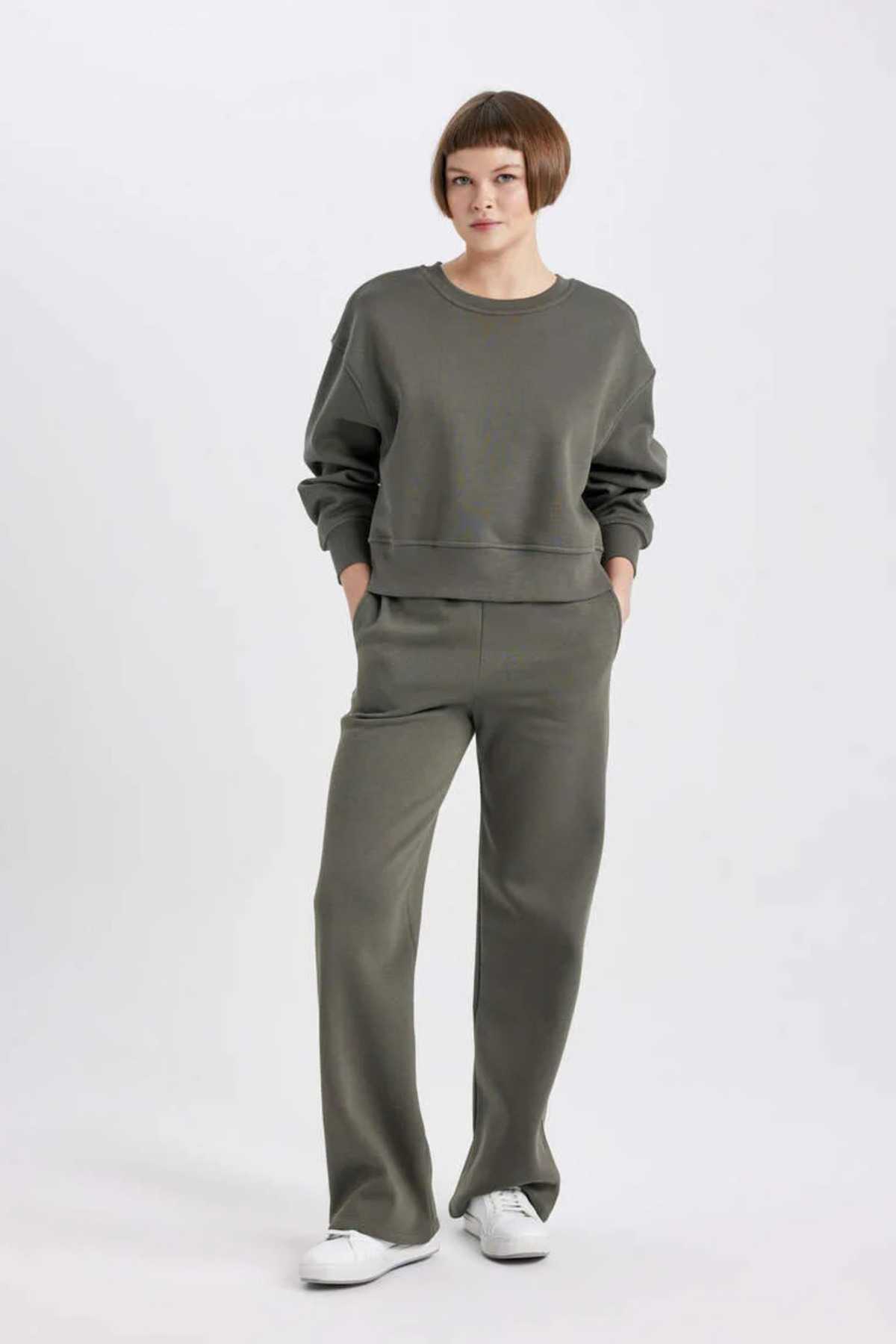 شلوار ورزشی ضخیم با کمر راست با جیب