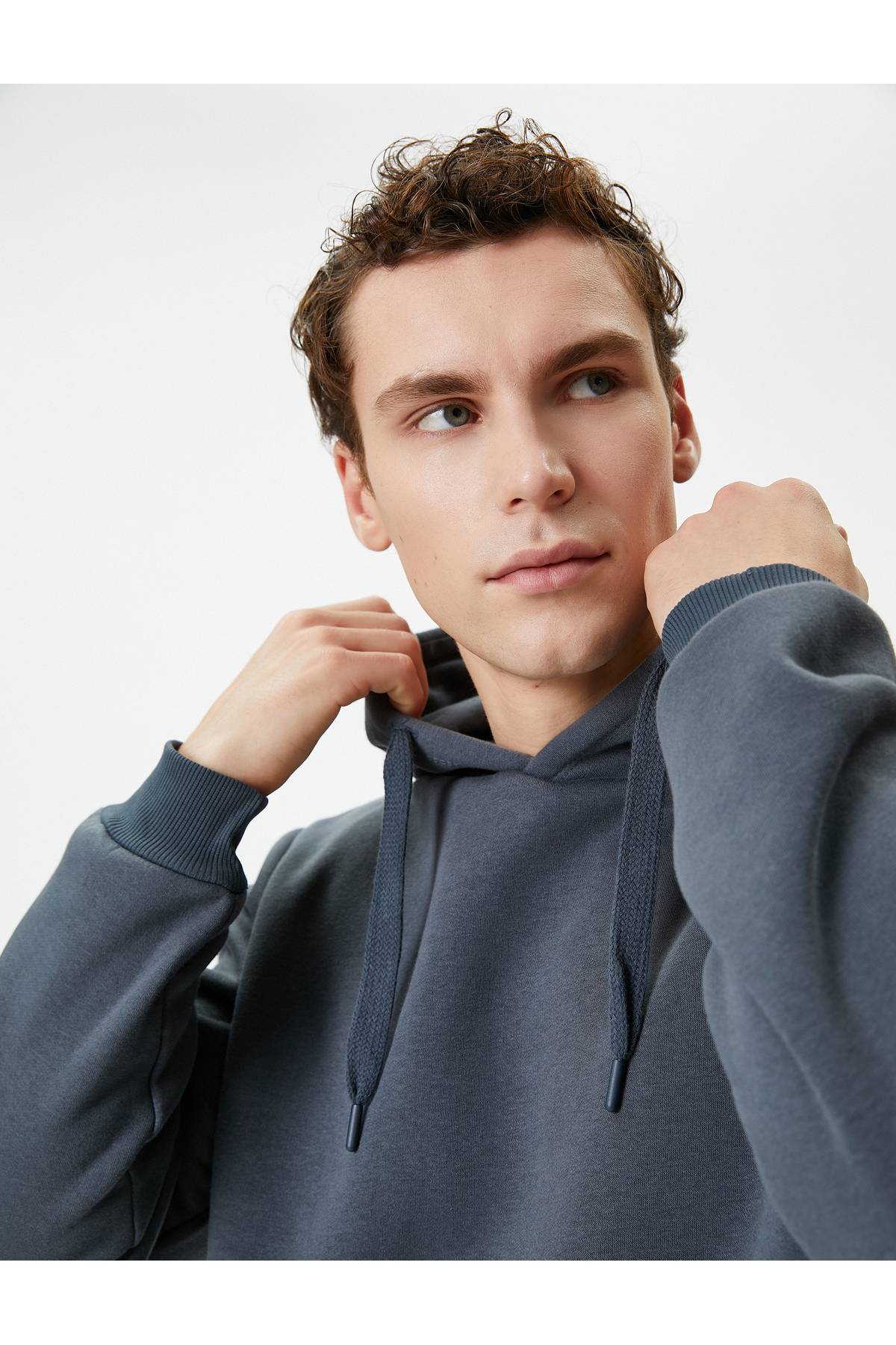 سویشرت کلاهدار جیبی کانگورو آستین بلند