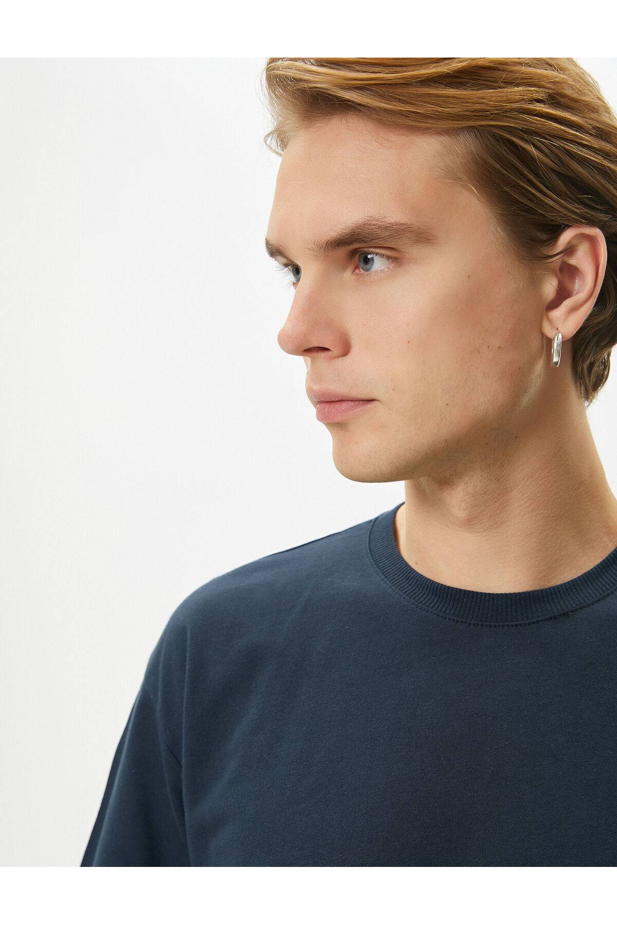 تیشرت پایه آستین کوتاه نخی