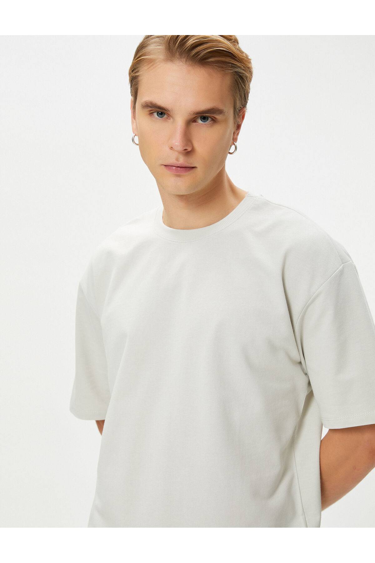 تیشرت پایه آستین کوتاه نخی