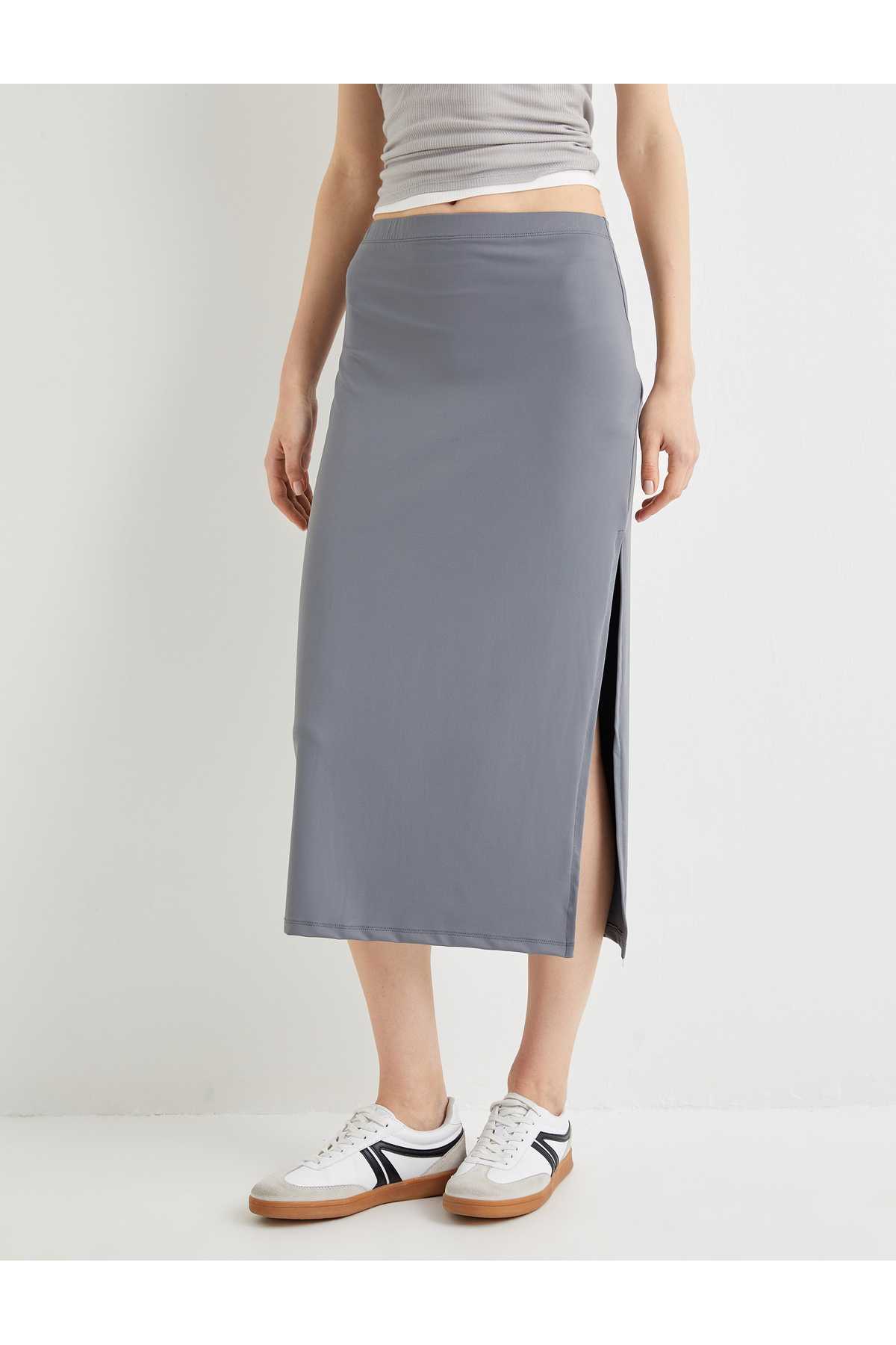 دامن مداد میدی با جزئیات کمر استاندارد