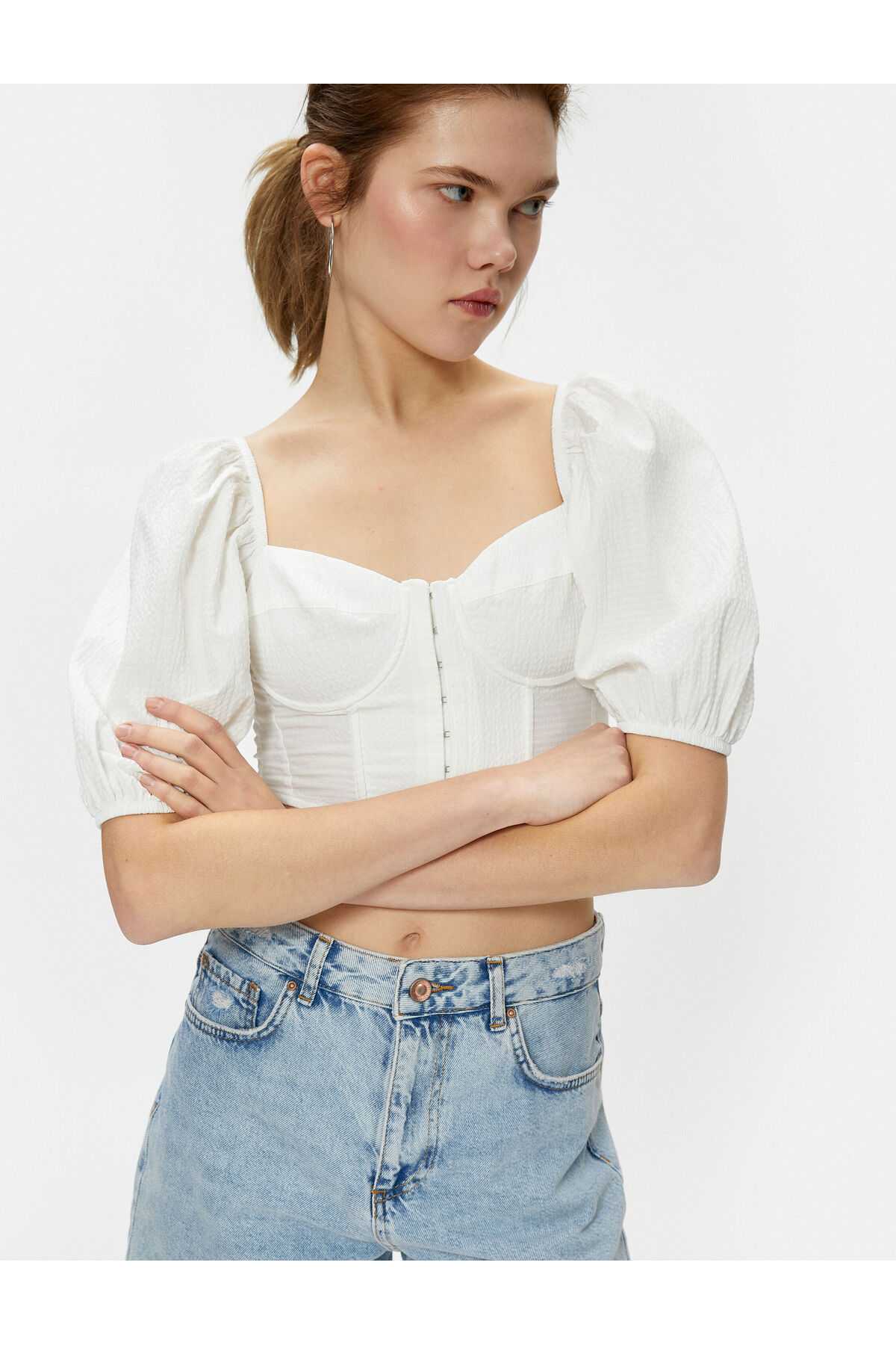 بلوز کراپ کرست آستین بادکنکی یقه دلبر