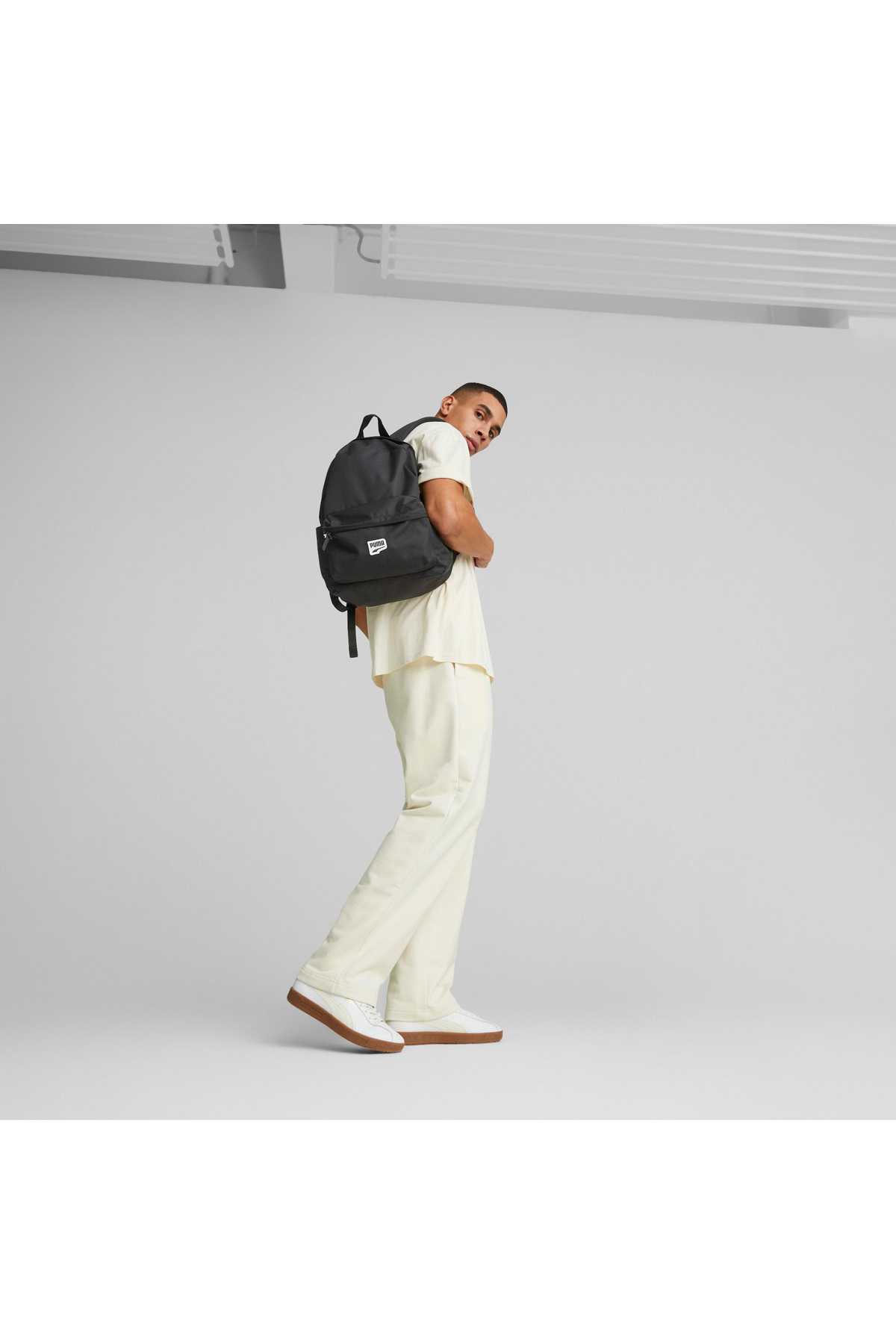 کوله پشتی مرکز شهر