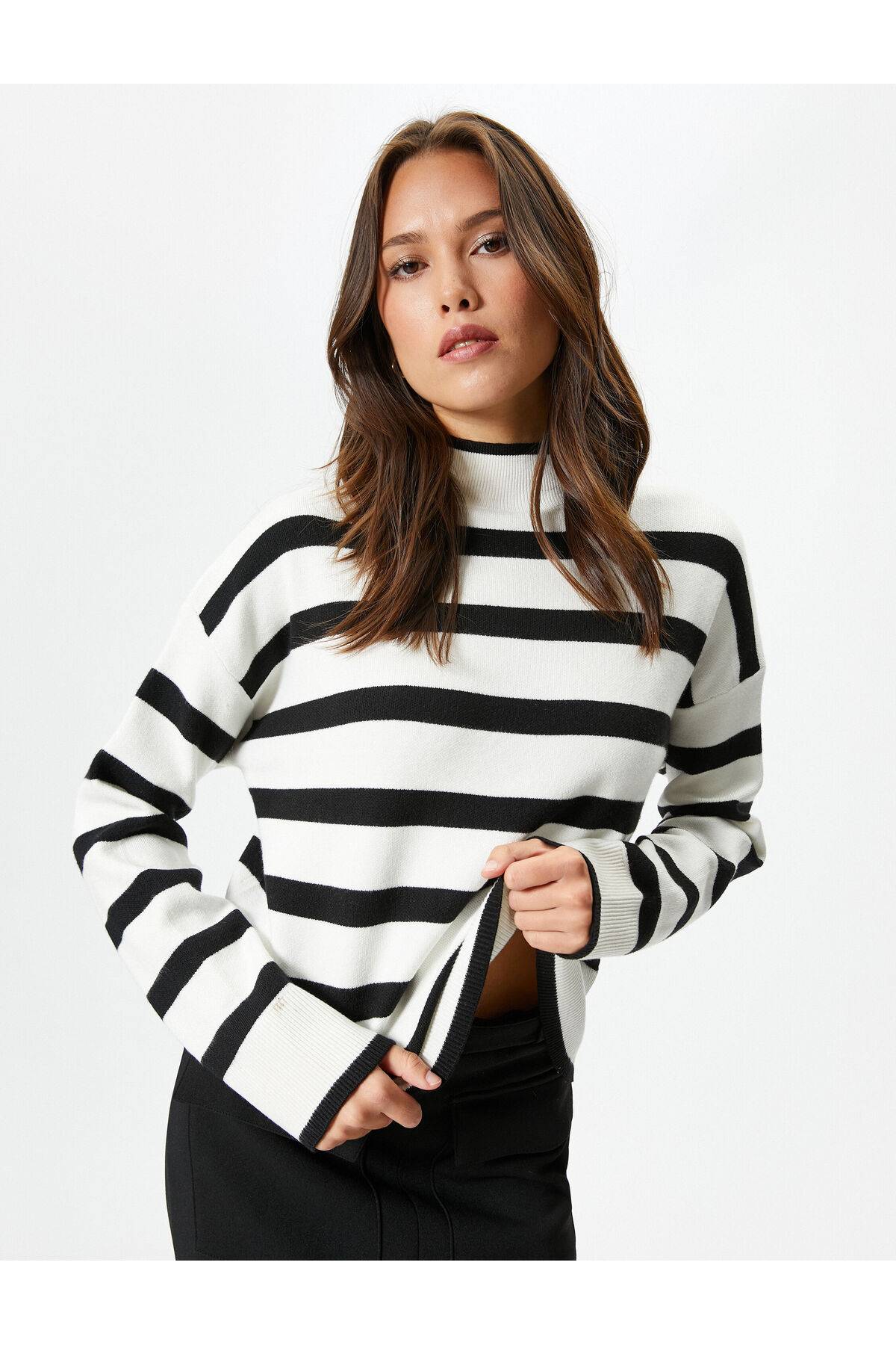 ژاکت بافتنی بزرگ نیم یقه