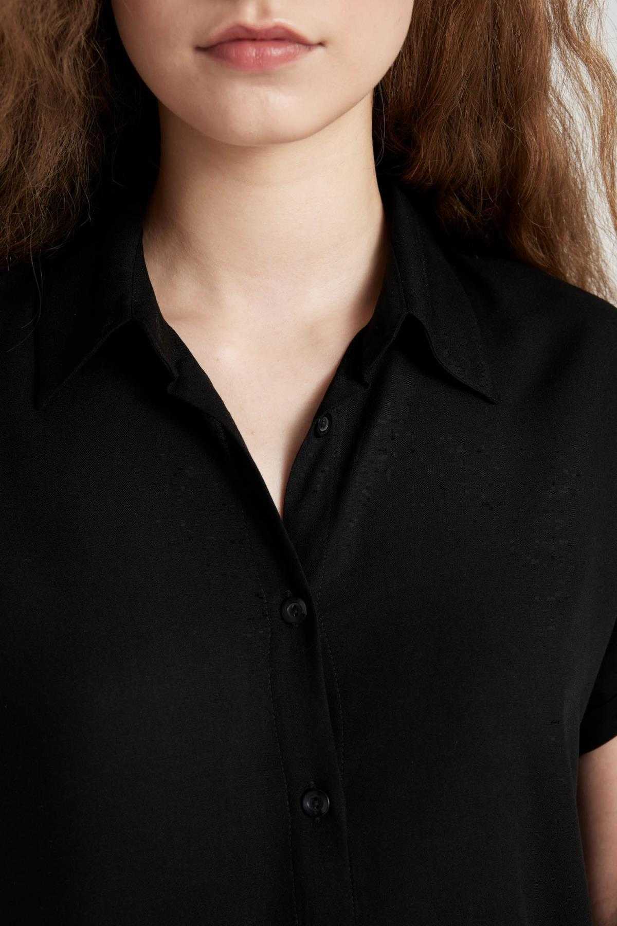 پیراهن آستین کوتاه معمولی Fit N7819az24sp