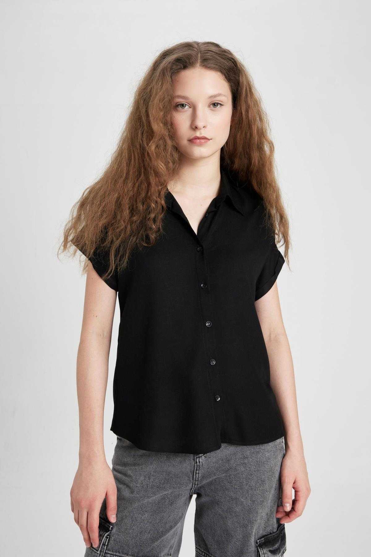 پیراهن آستین کوتاه معمولی Fit N7819az24sp