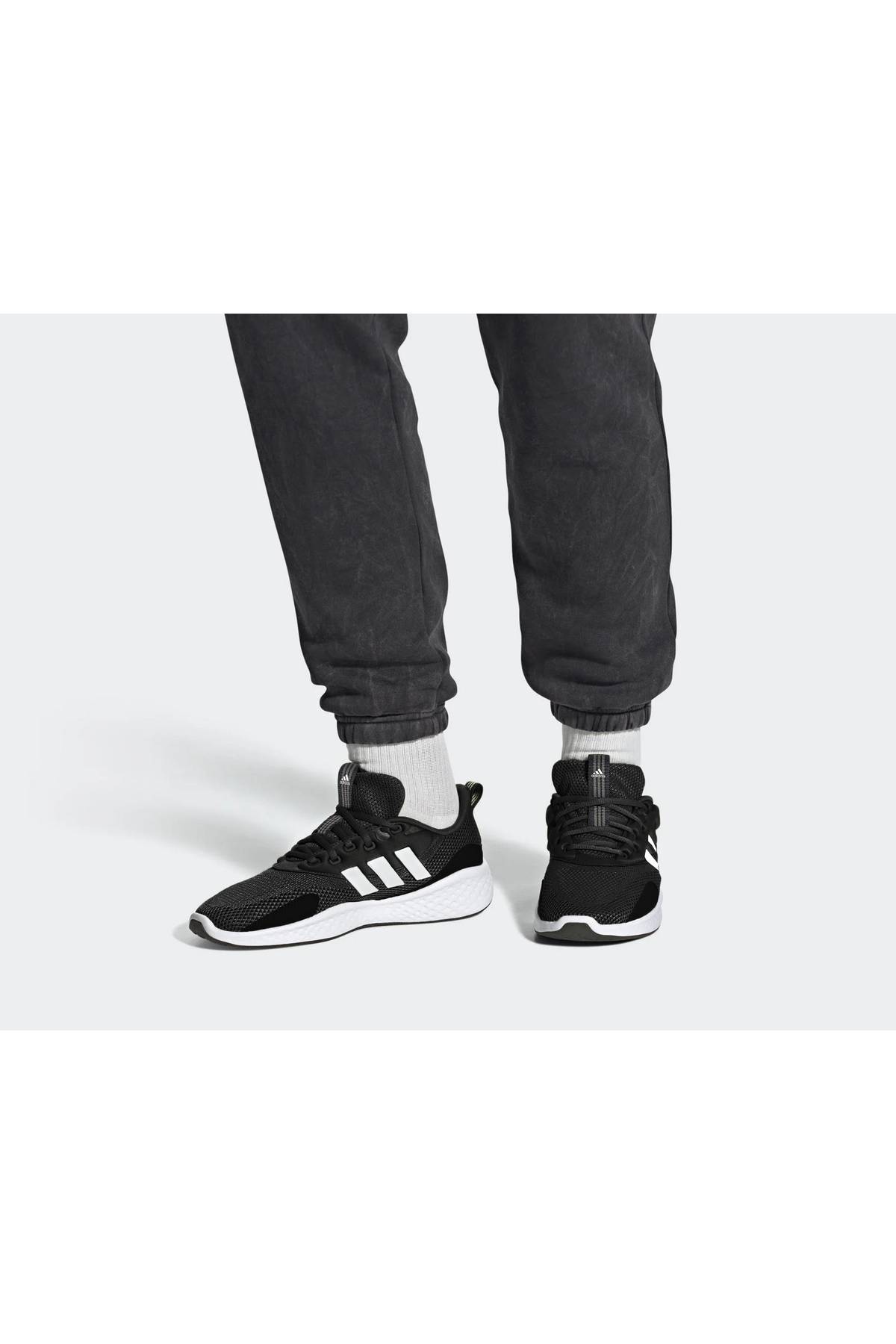 کفش دویدن مردانه Runfalcon 3.0 Hp7544