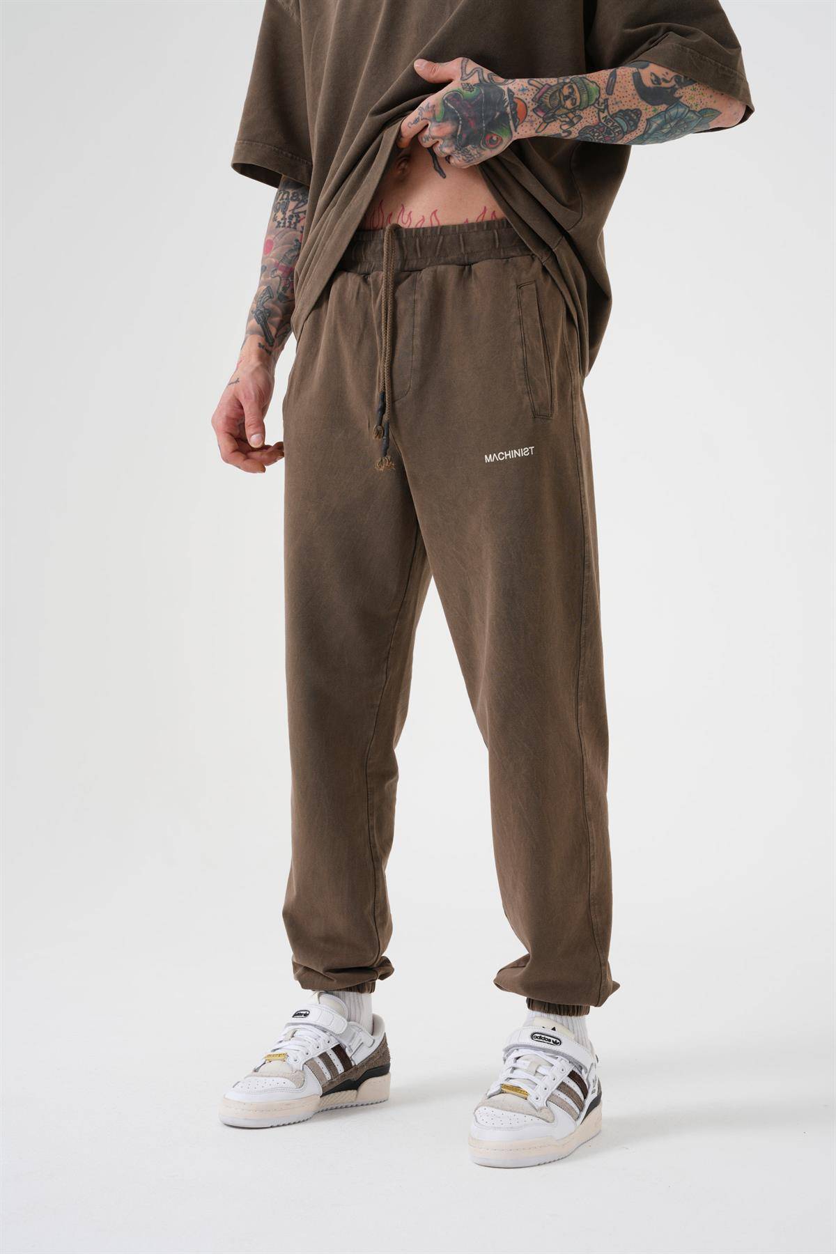 شلوار ورزشی معمولی و لوکس قابل شستشو با رنگ قهوه ای