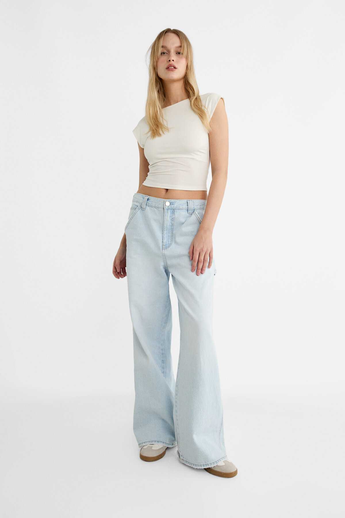 تیشرت کوتاه