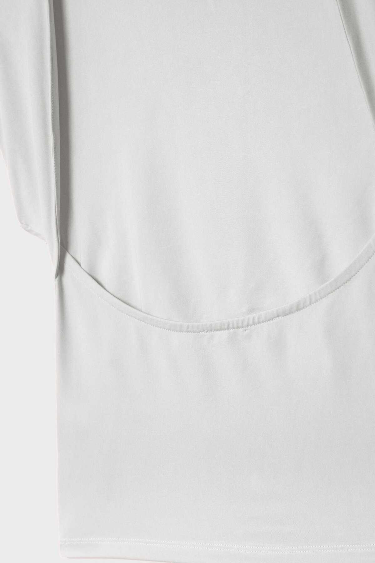 تیشرت کوتاه