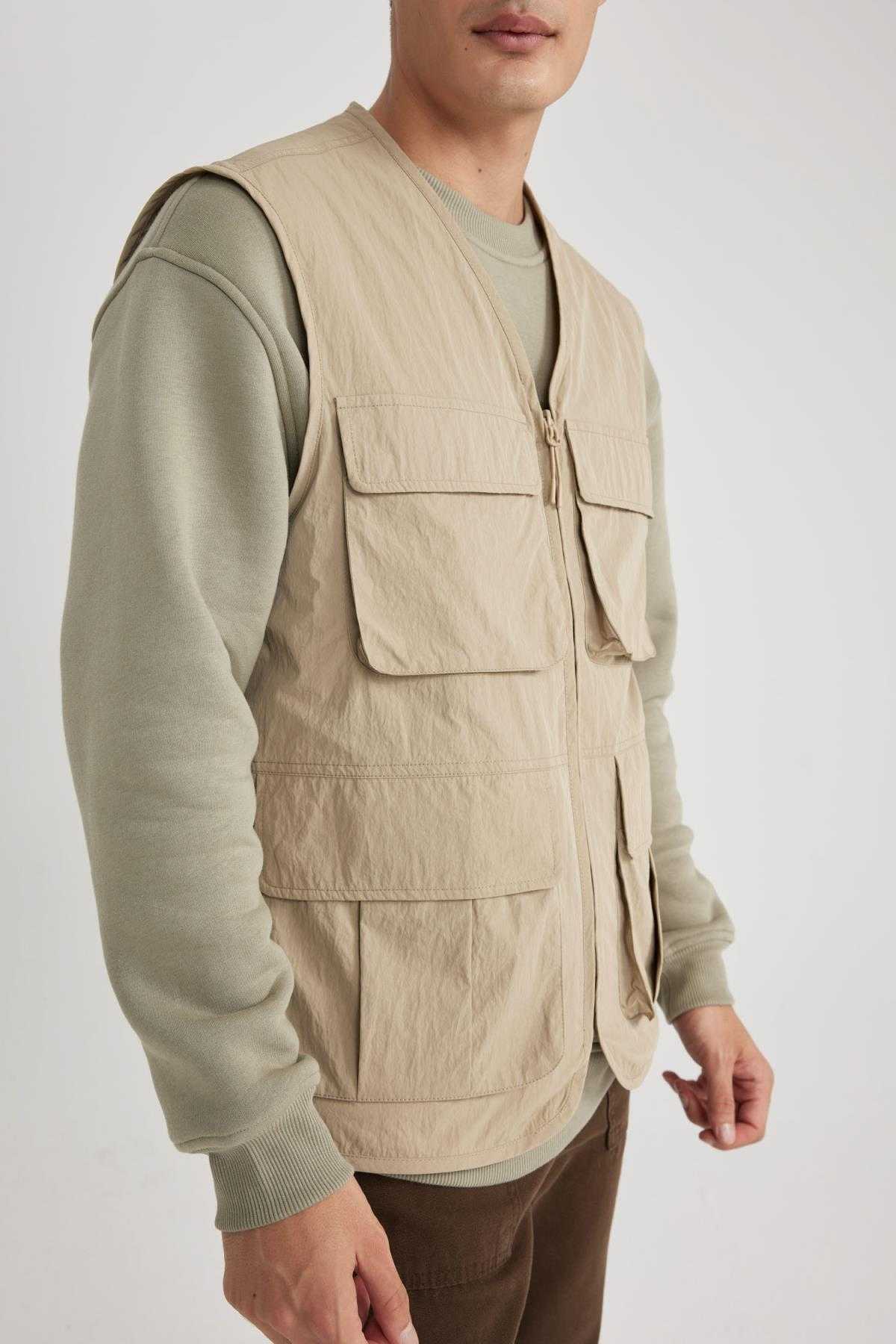 جلیقه جیبی کانال Discovery