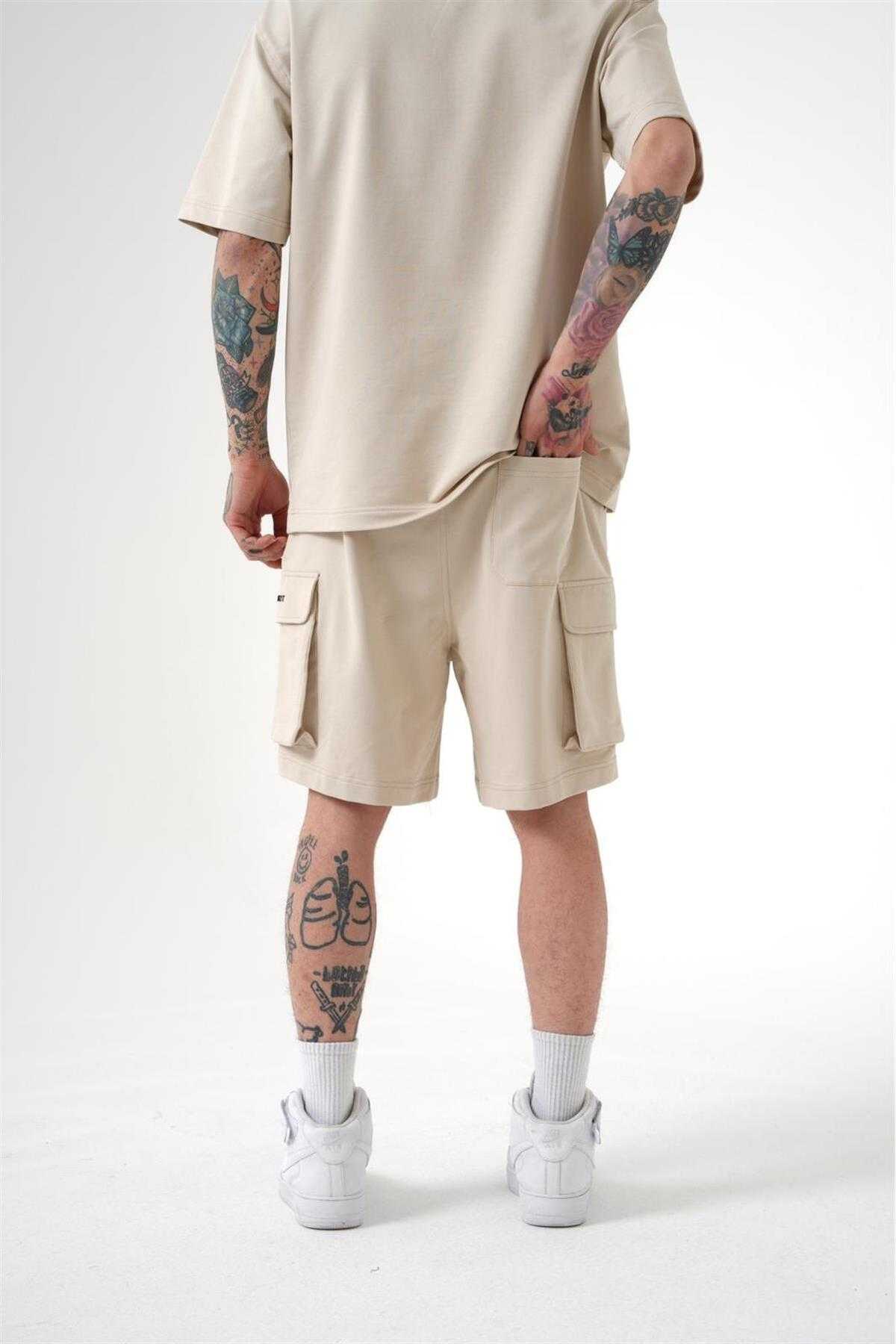 شورت کرمی مردانه با جیب باری