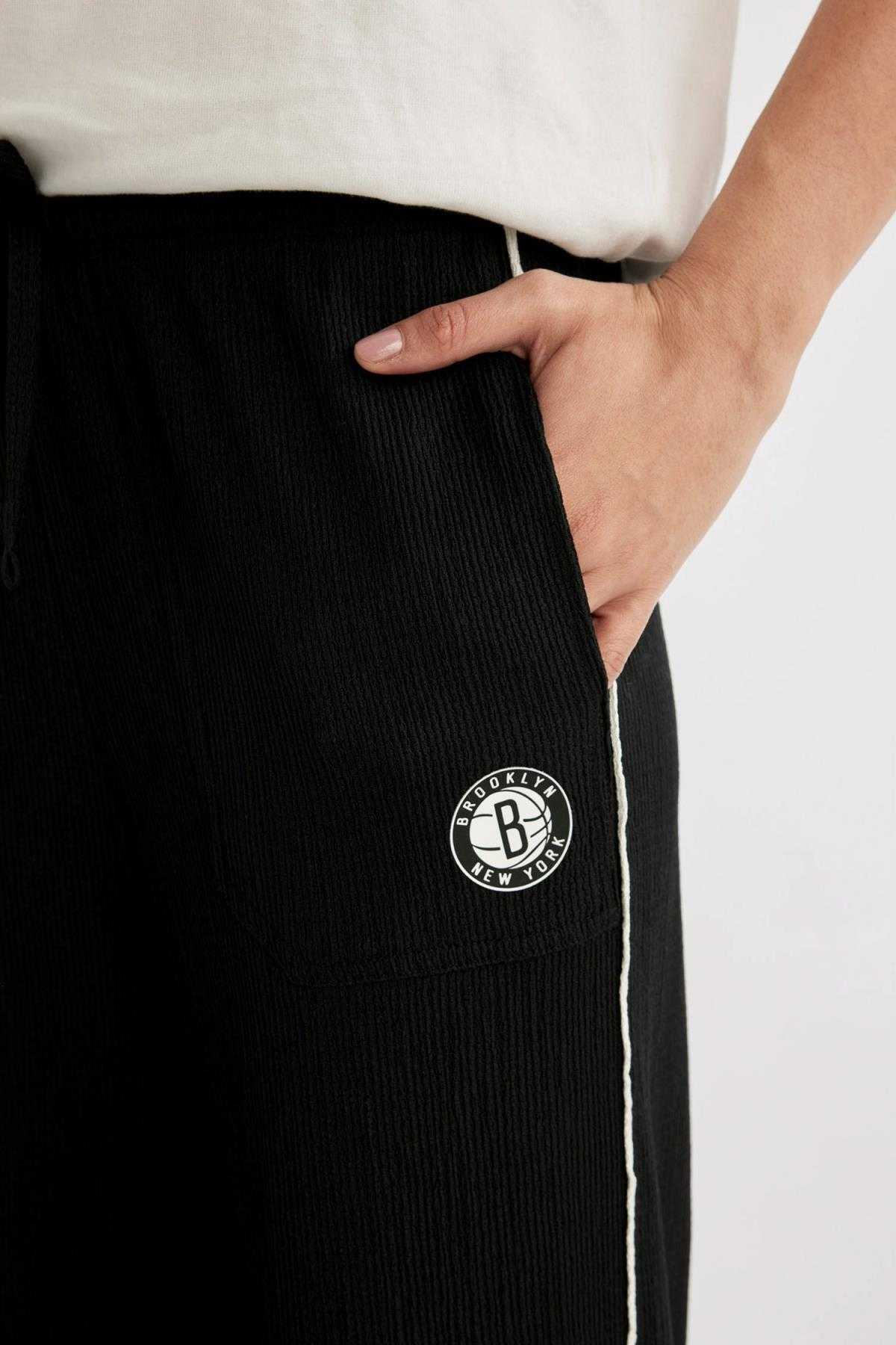 شلوار گرمکن دو جیب گشاد Nba Brooklyn Nets B9967ax24sm