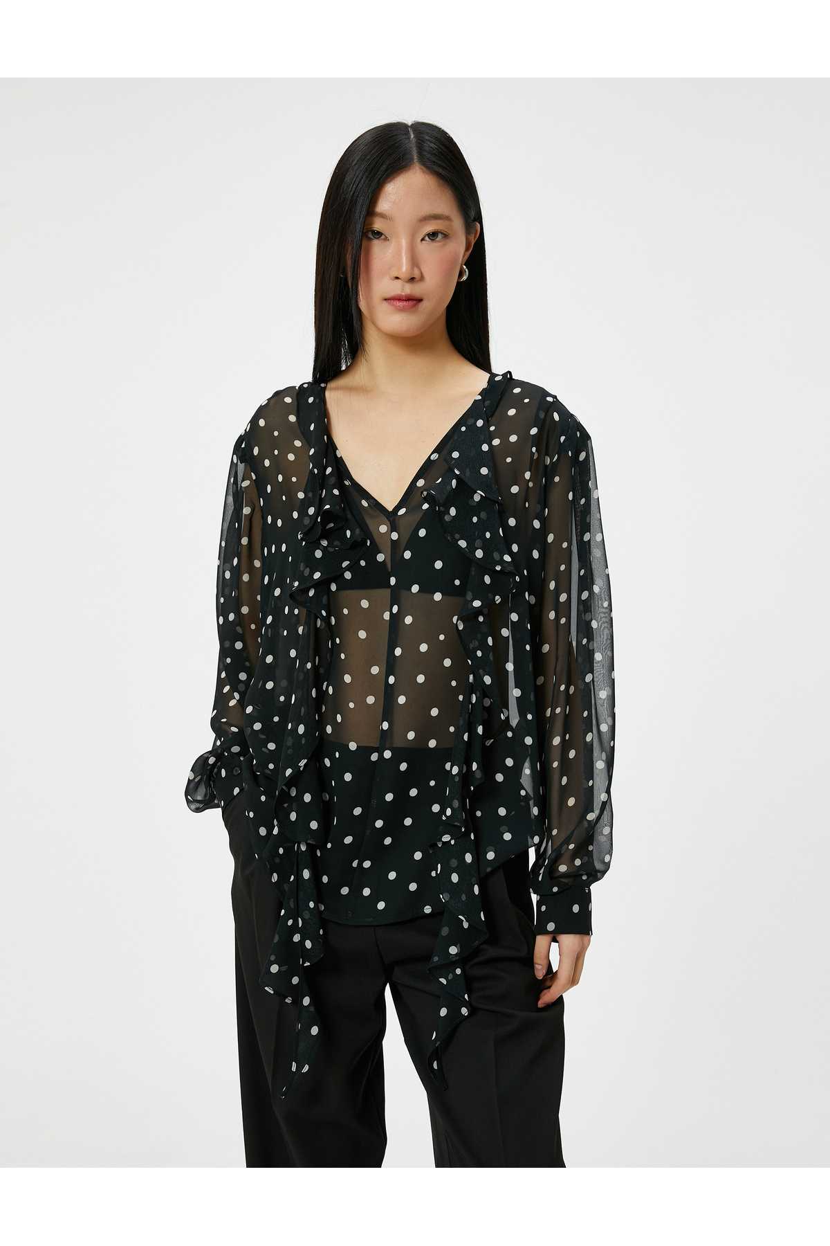 بلوز خال خالی روسری یقه آستین بلند