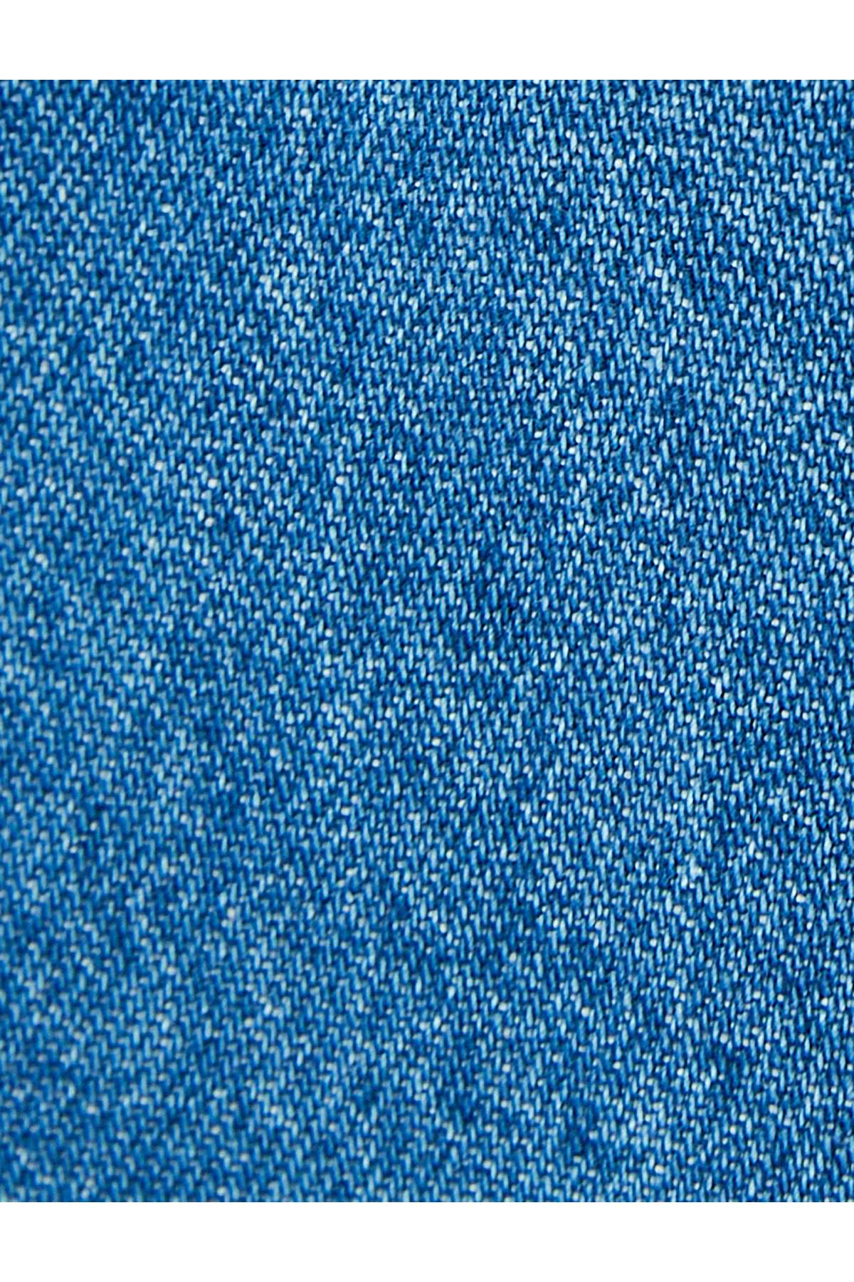 جیب آستین بلند پیراهن جین با جزئیات مناسب