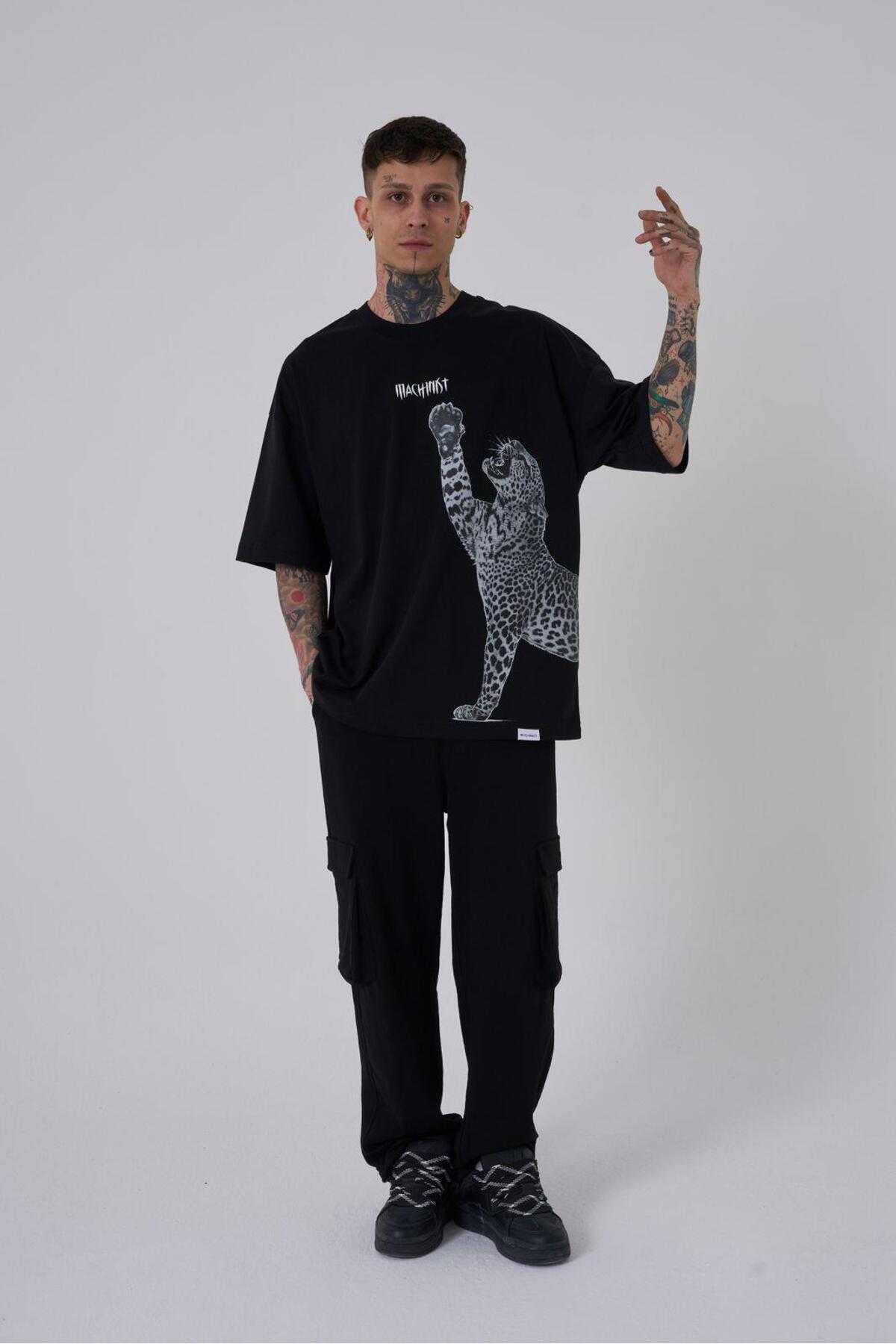 تیشرت مردانه طرح پلنگی سایز سبز روشن