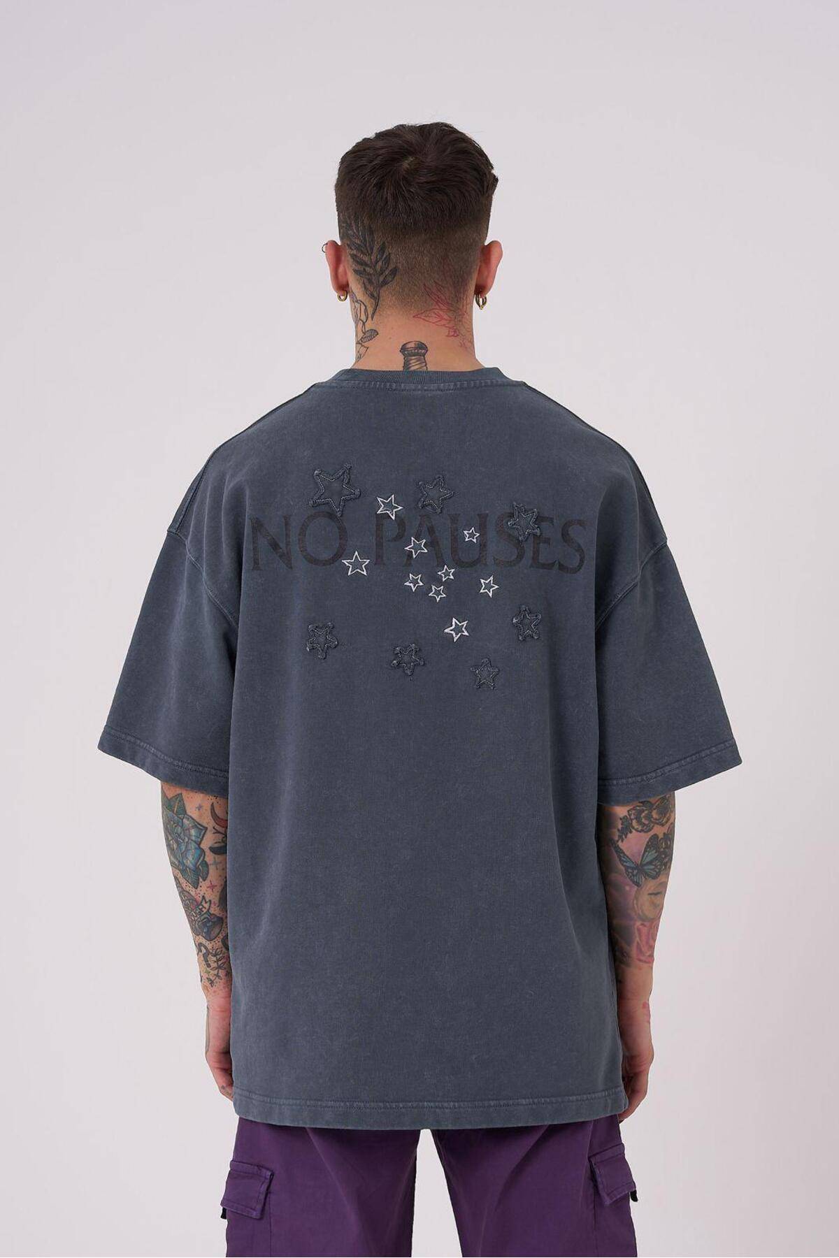 تیشرت مردانه بدون پووز چاپ شده با سایز بزرگ GHOST SPOTTED