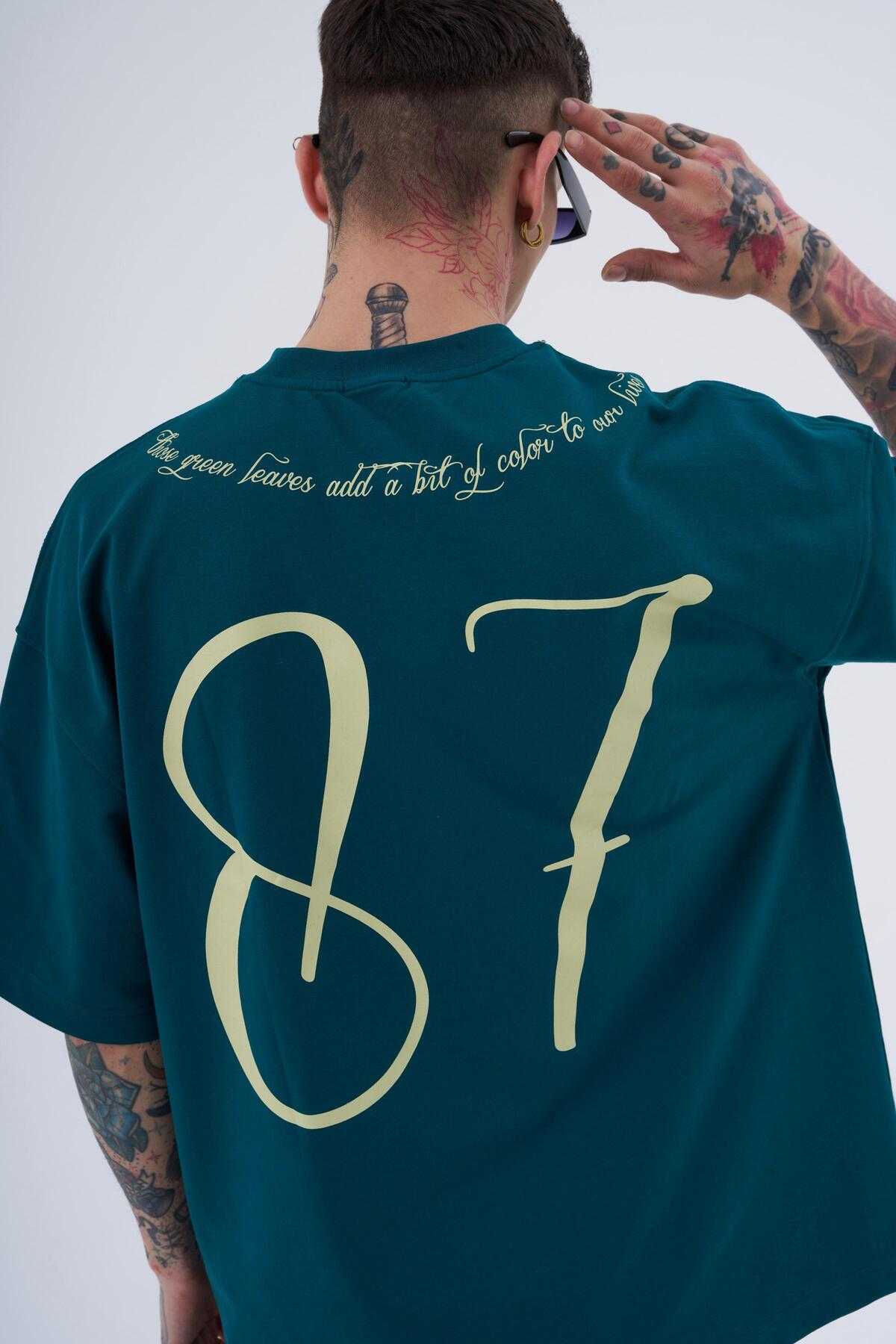 تیشرت مردانه بنفش با چاپ گیاهی