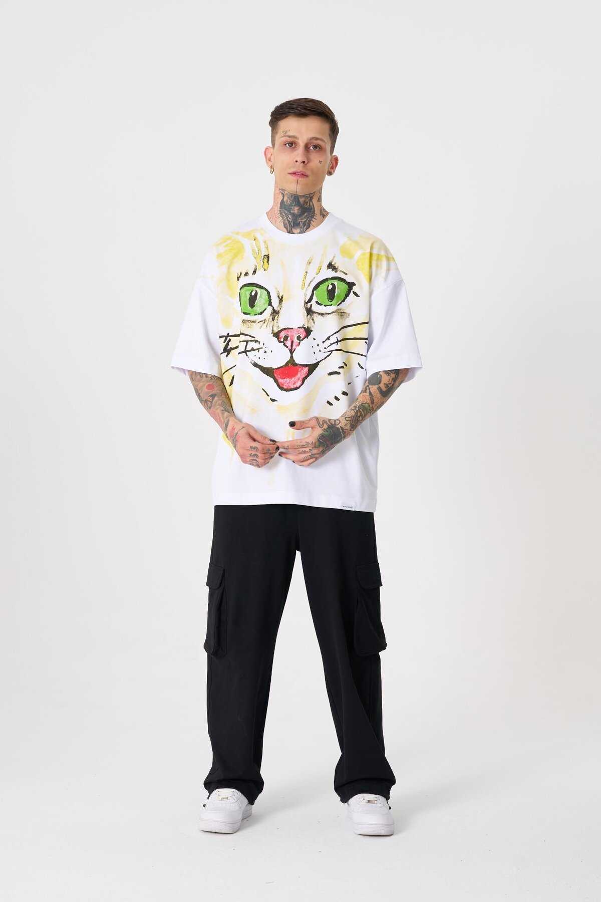 تیشرت مردانه گربه فراری با چاپ سایز بزرگ سبز روشن