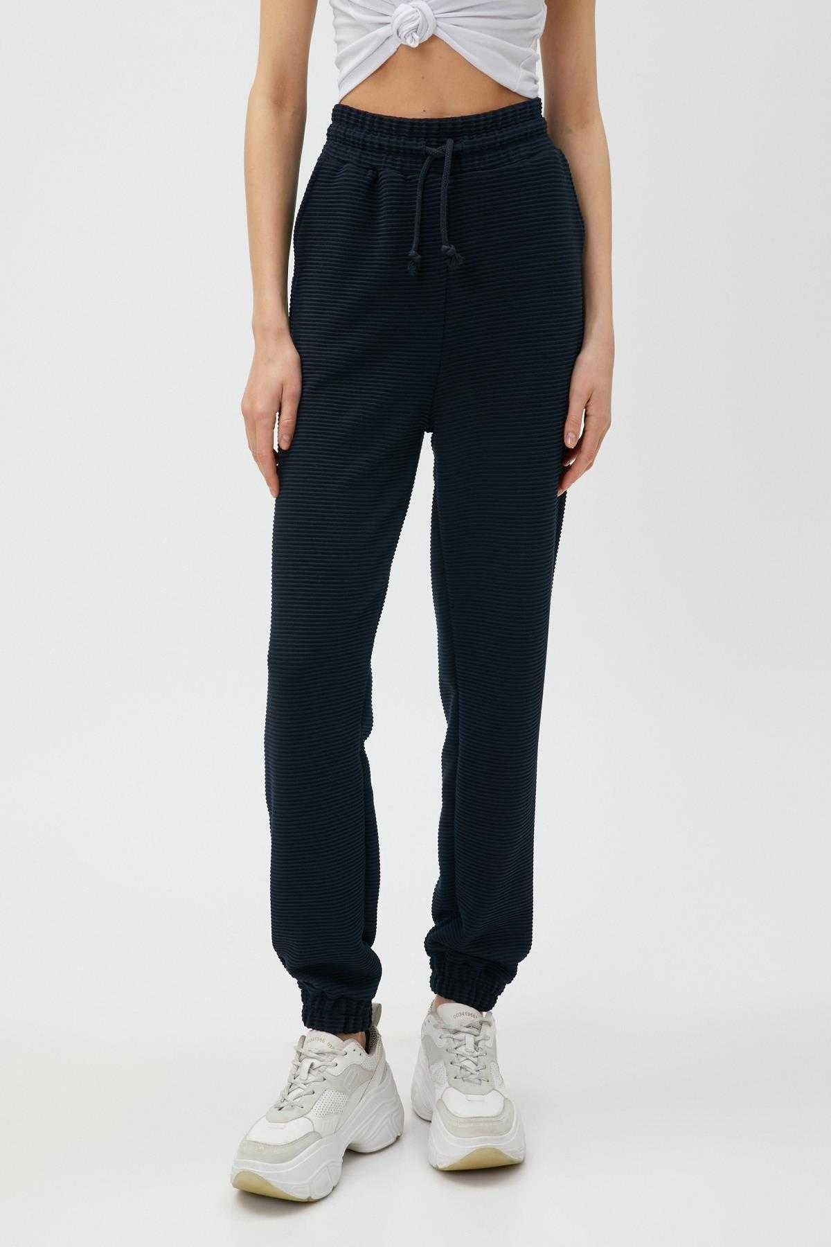 شلوار گرمکن کمری با جیب ببندید