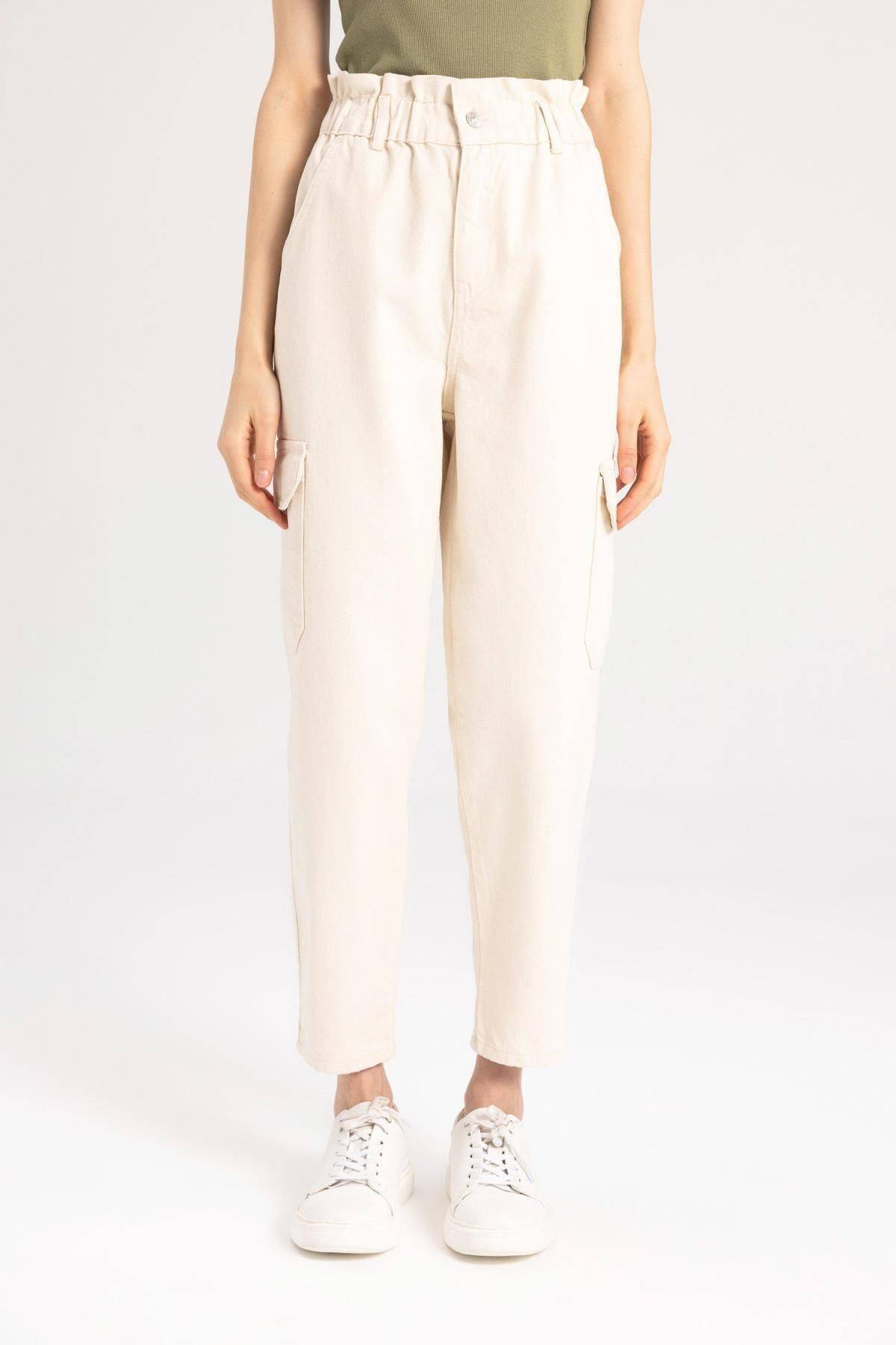 شلوار جین سفید کیسه کاغذی با جیب کمر بلند