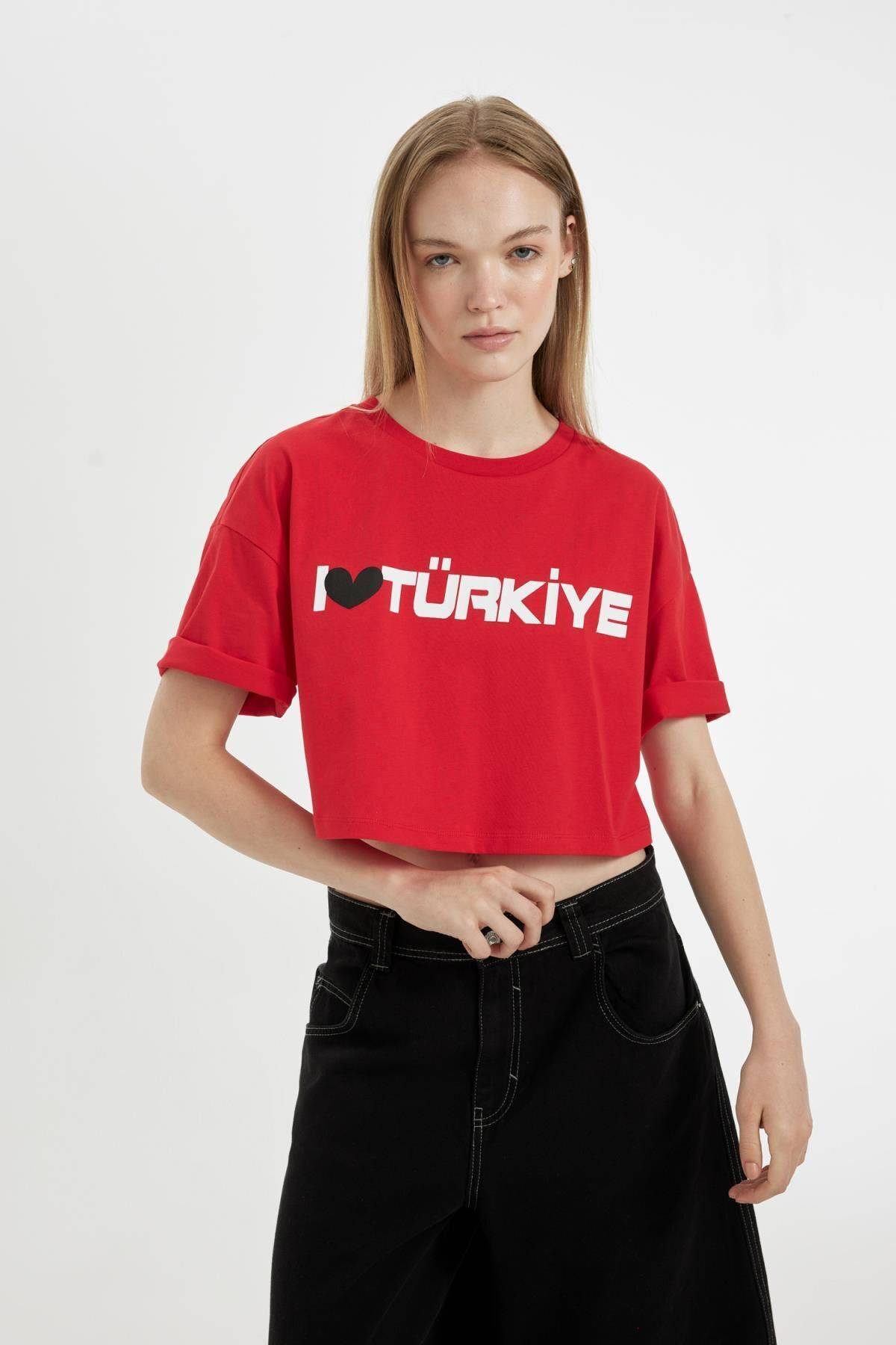 تیشرت آستین کوتاه چاپ شده با سایز بزرگ