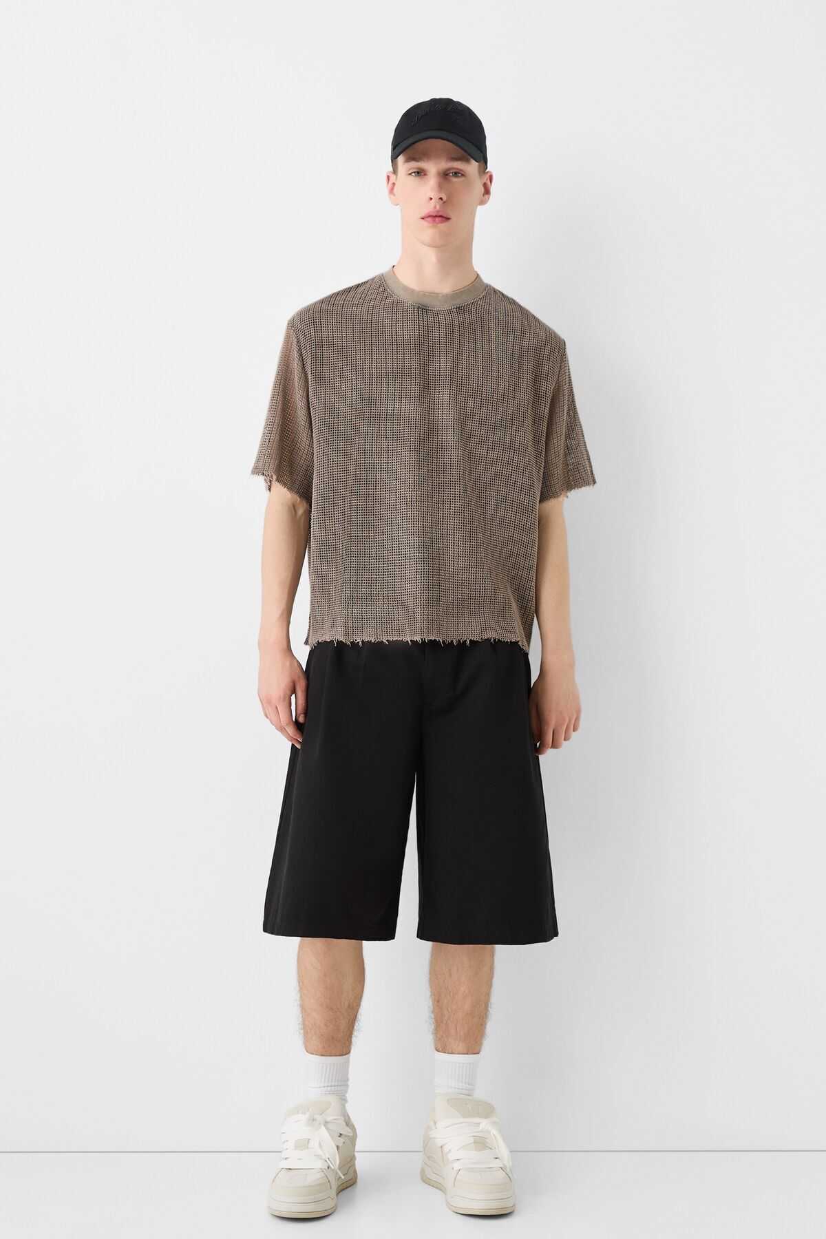 تیشرت توری آستین کوتاه