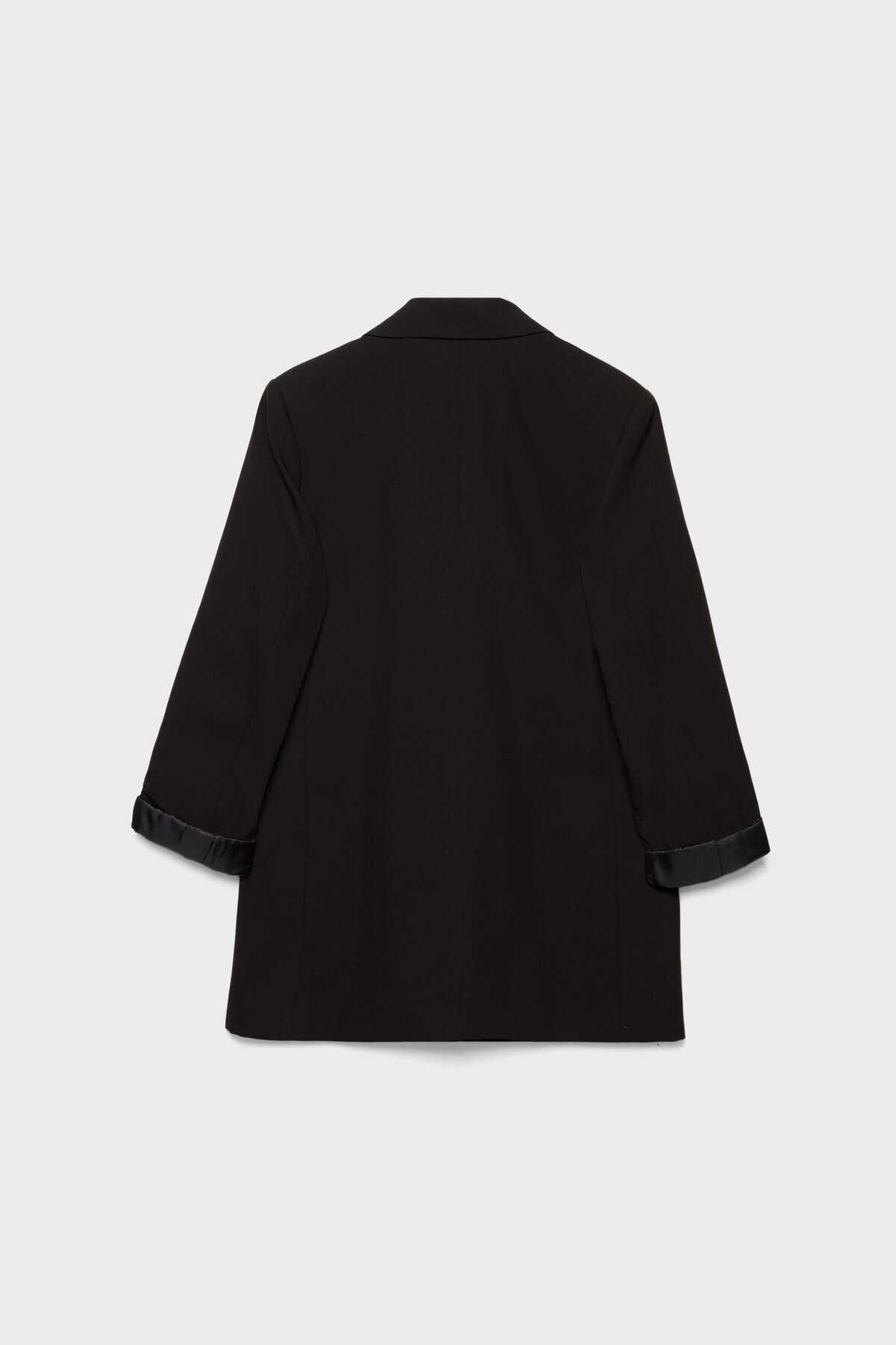 بلیزر روان و جلو باز