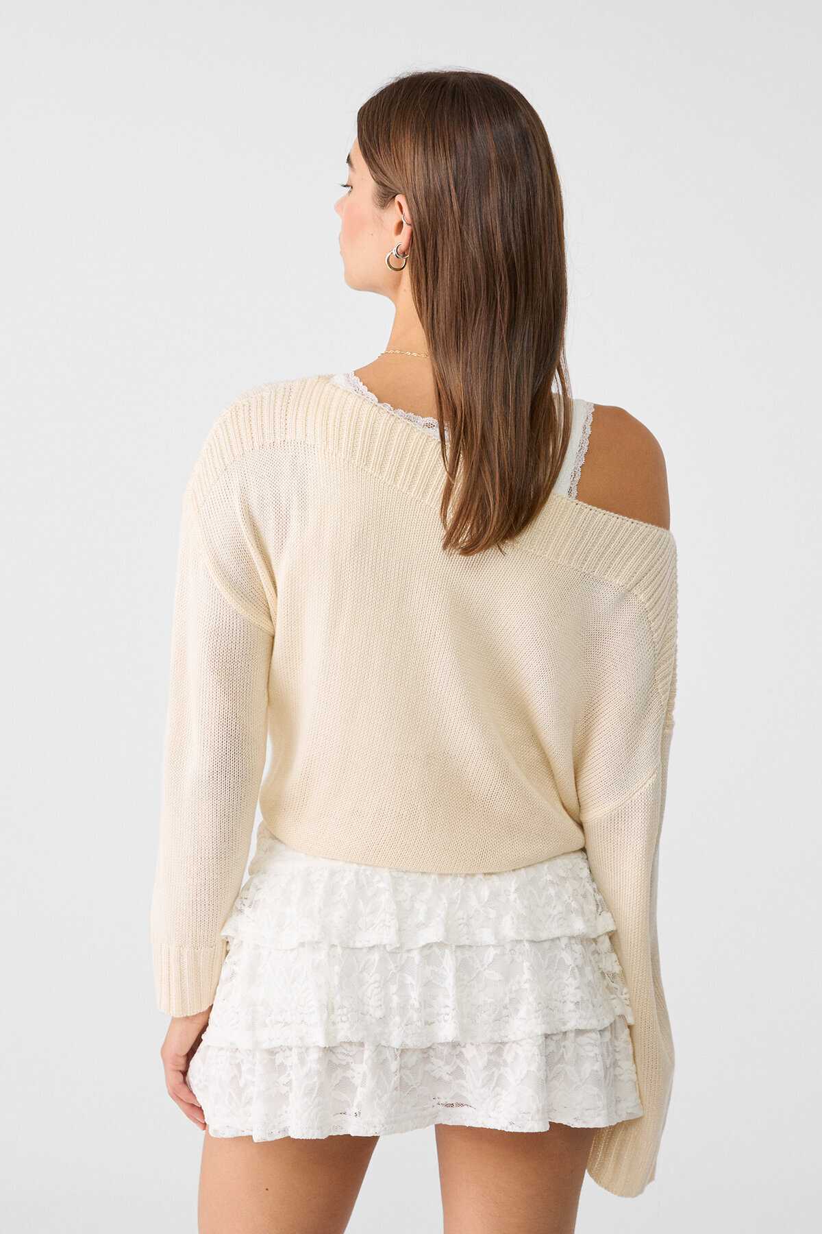 دامن کوتاه توری روان