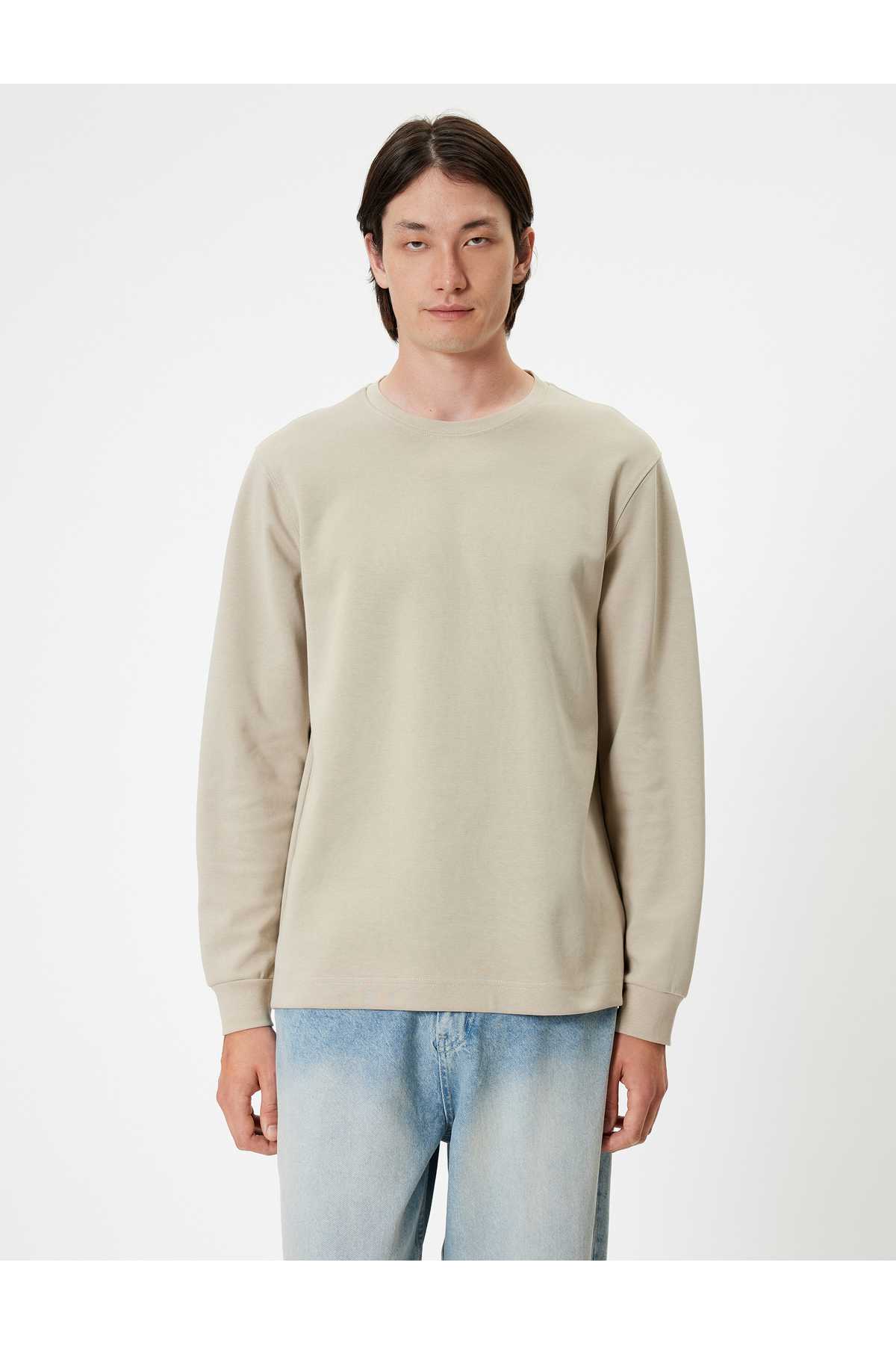 سویشرت یقه خدمه آستین بلند نخی پایه