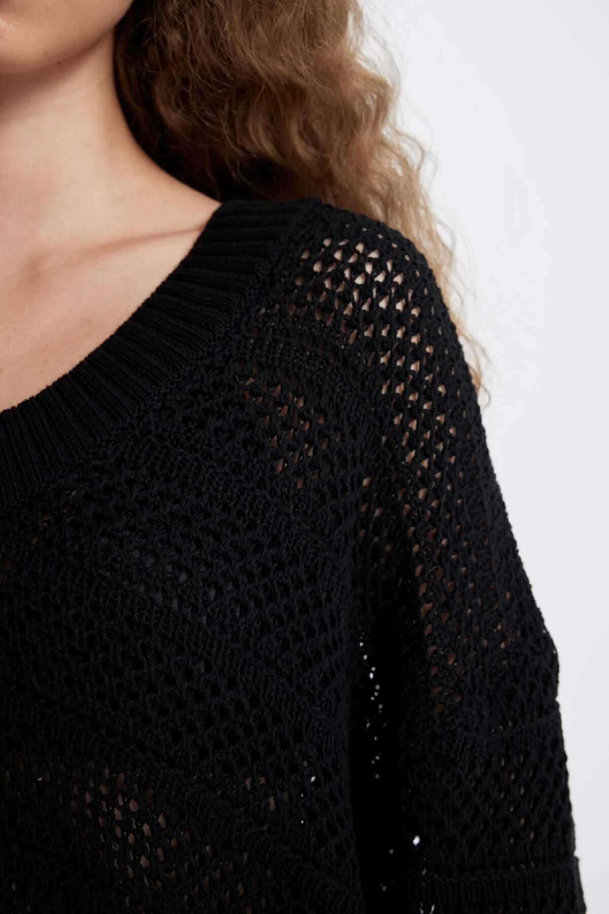 ژاکت بافتنی یقه V شکل مشکی زنانه D4633ax24au