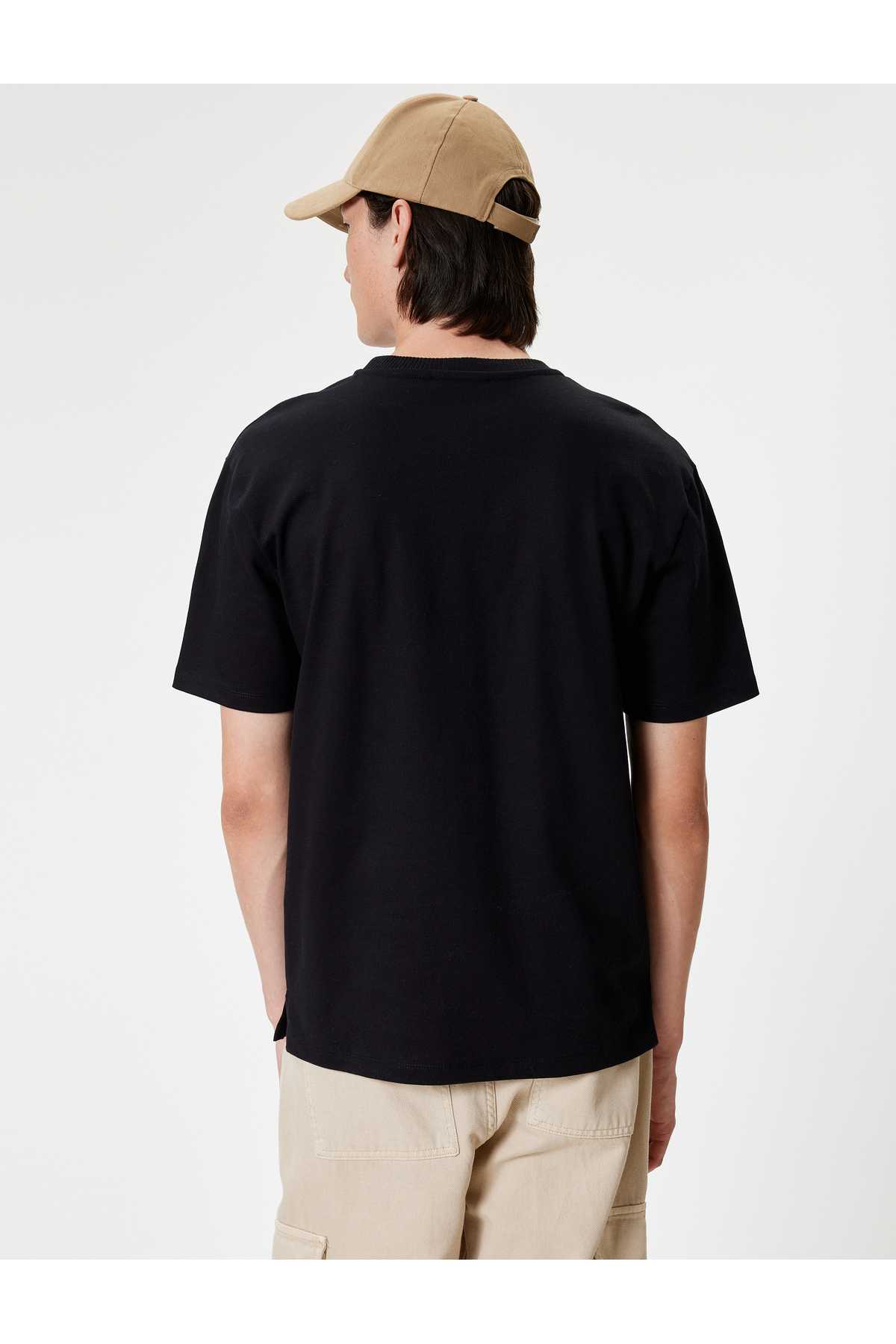 تیشرت پایه یقه خدمه آستین کوتاه نخی