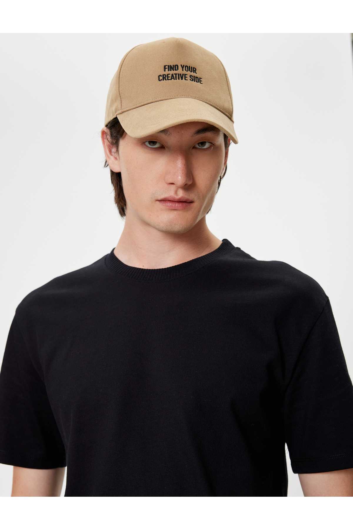 تیشرت پایه یقه خدمه آستین کوتاه نخی