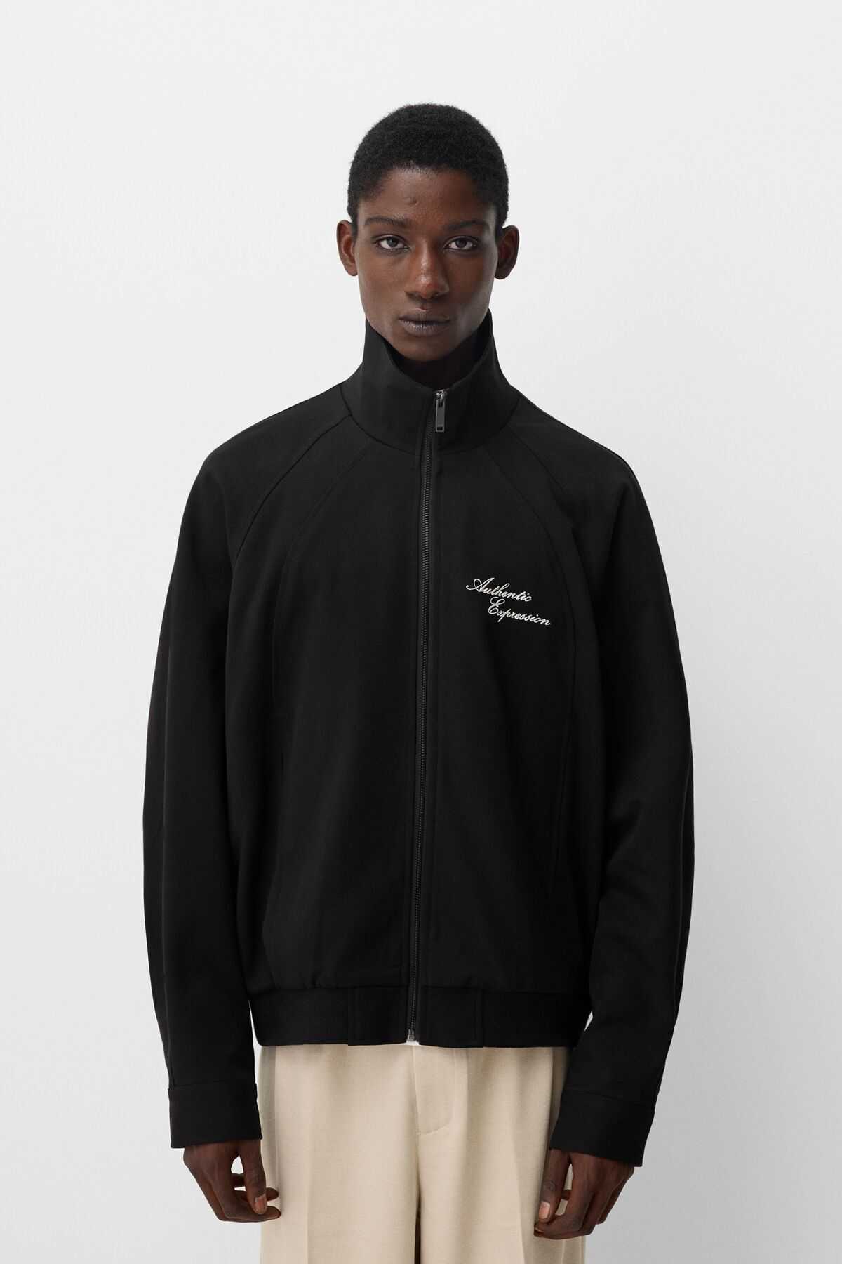 ژاکت گلدوزی شده