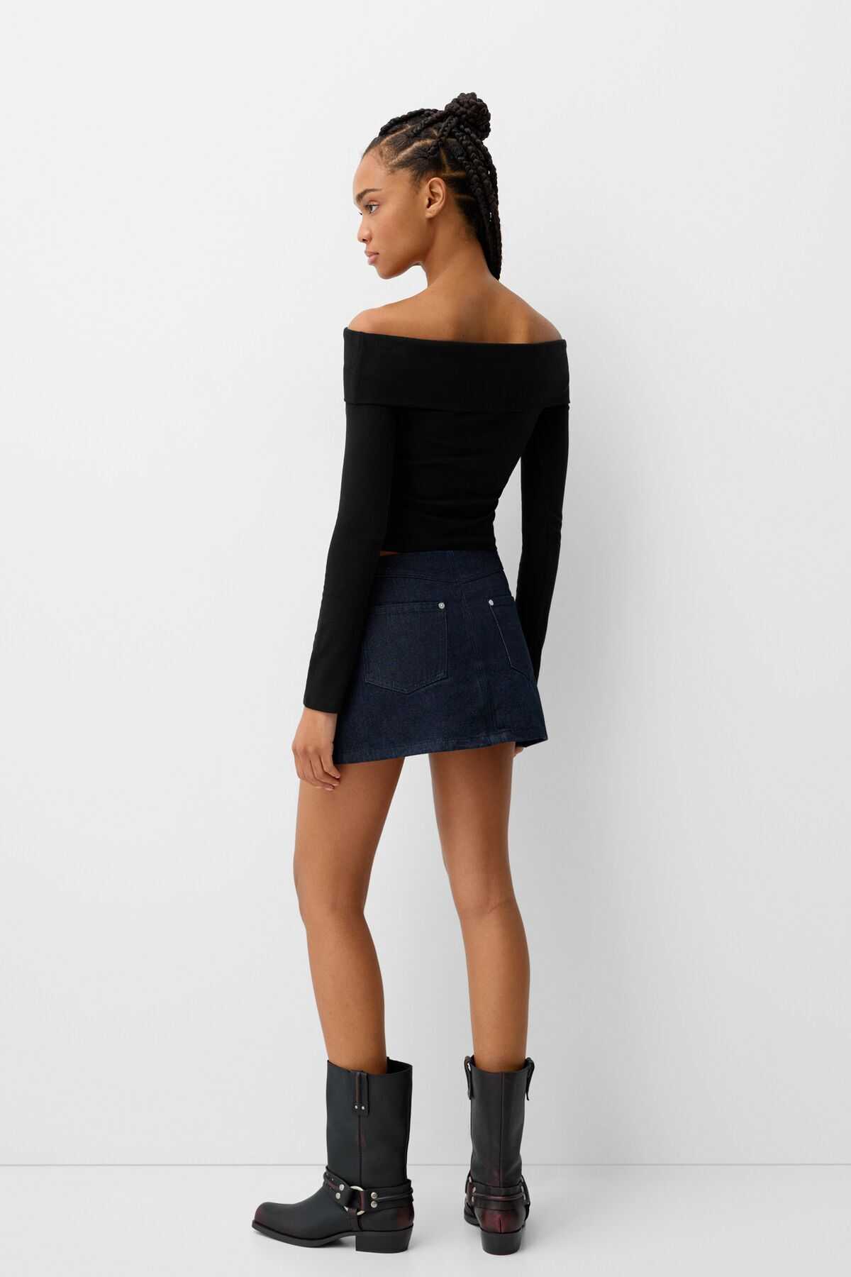 تیشرت آستین بلند دکمه دار