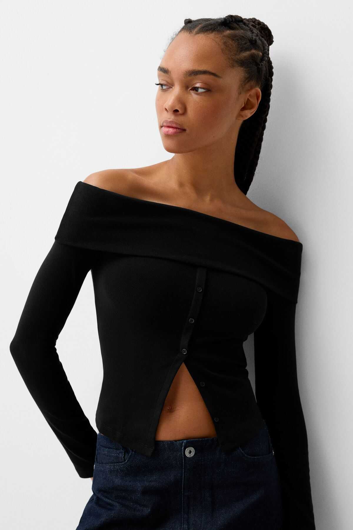 تیشرت آستین بلند دکمه دار