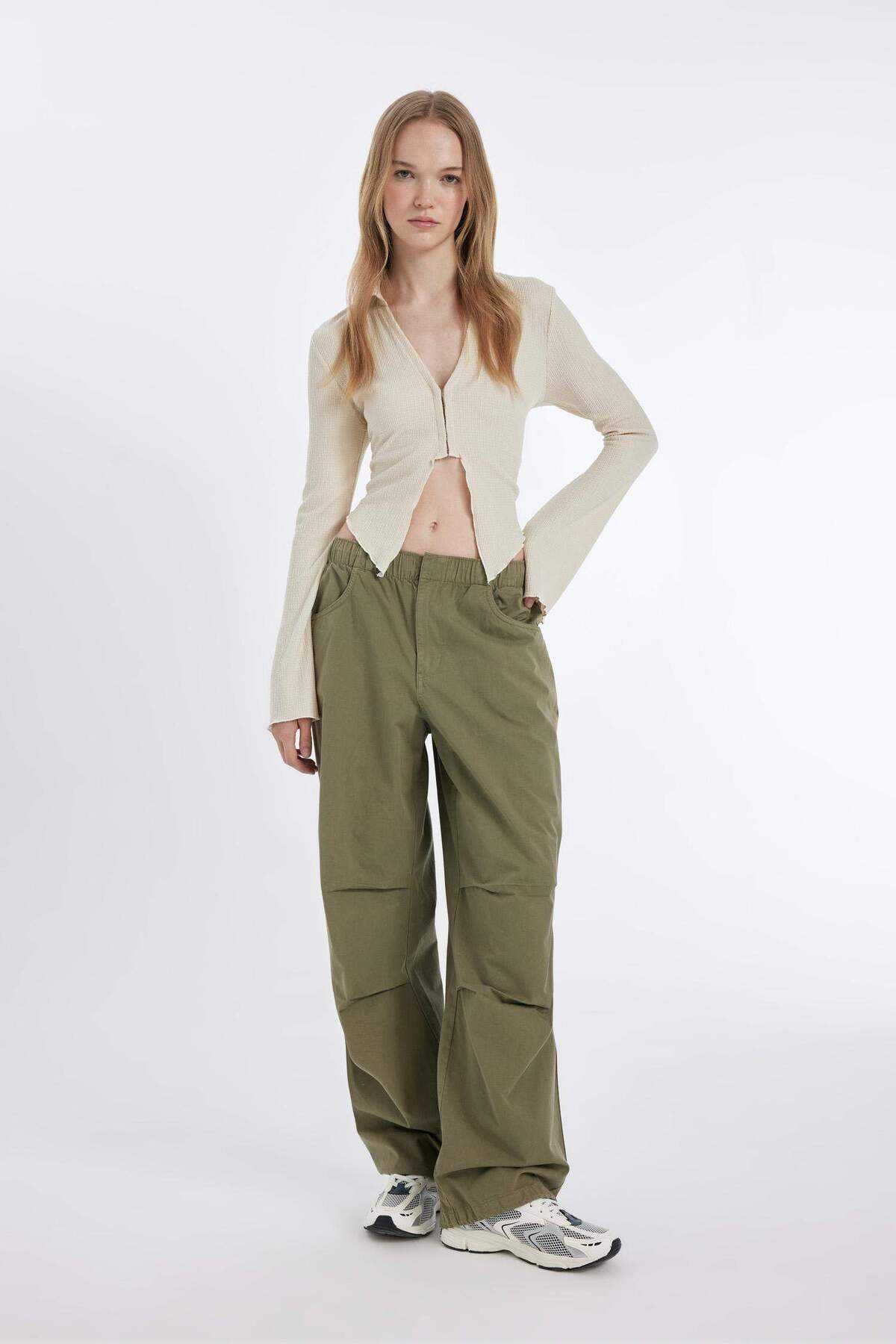 یقه پیراهن ساده با بسته بندی ساده پیراهن آستین بلند C1889ax24au