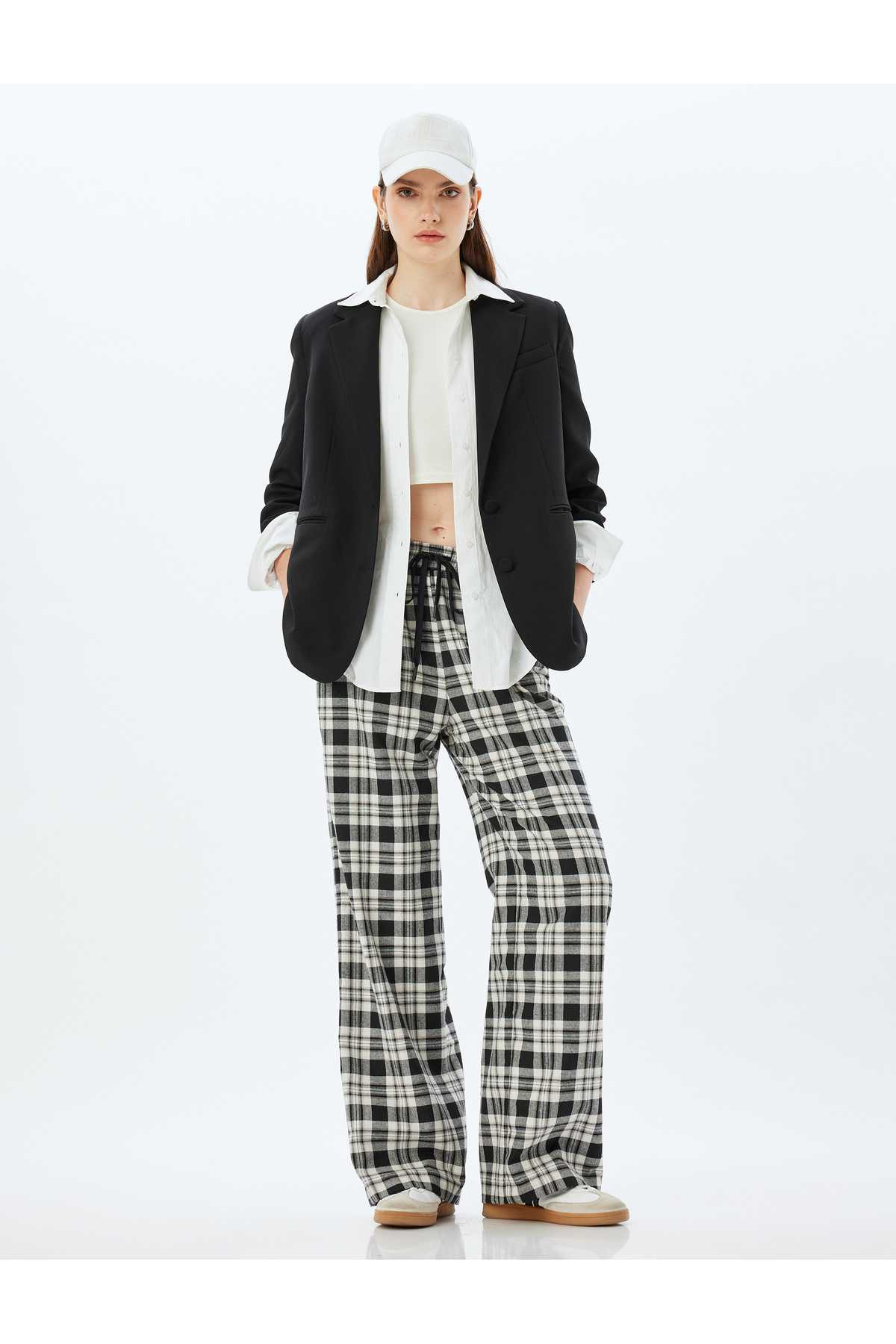 شلوار پیژامه گشاد و مناسب جیب کمری