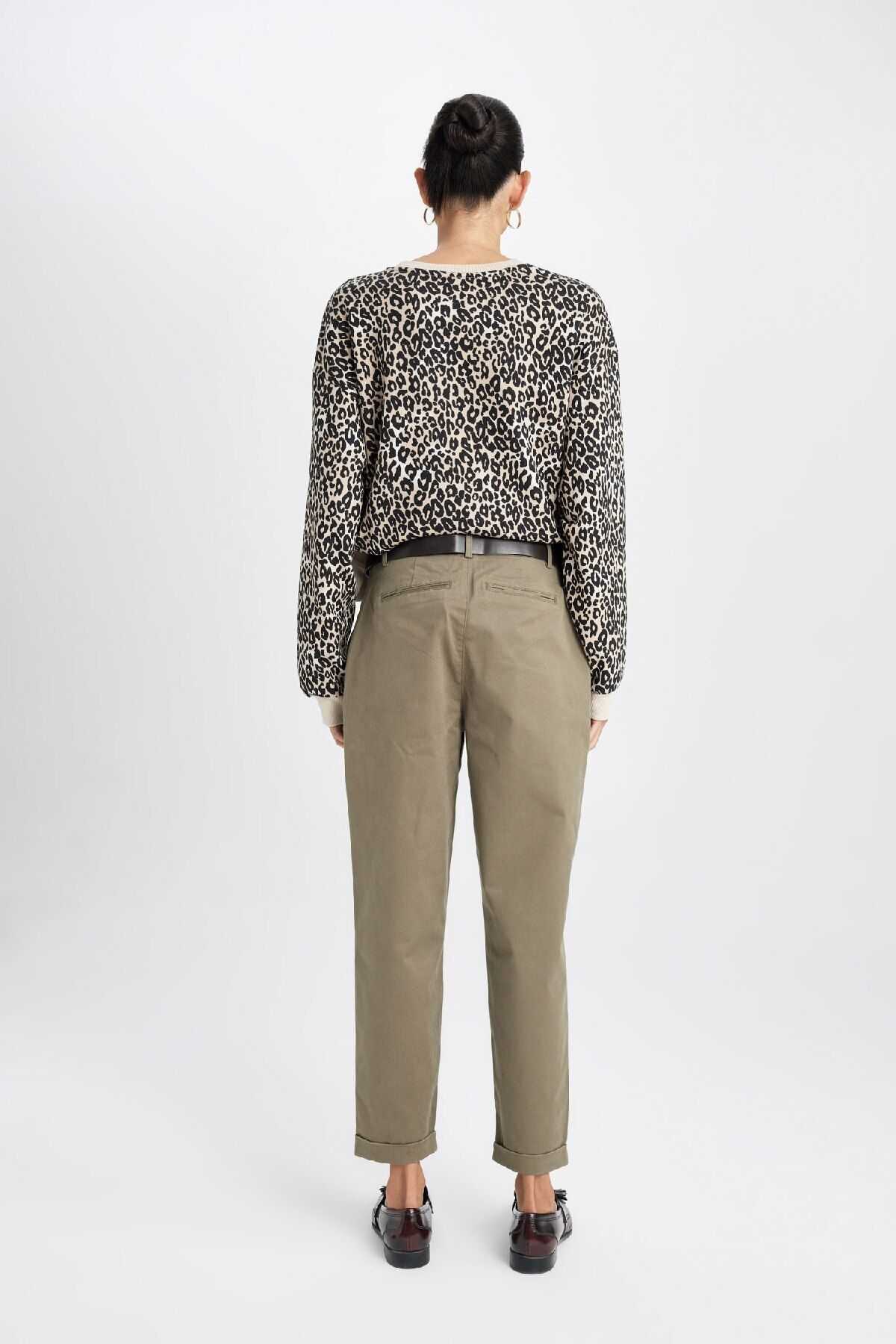 شلوار گاباردین جیبی هویجی مناسب D7413ax24au