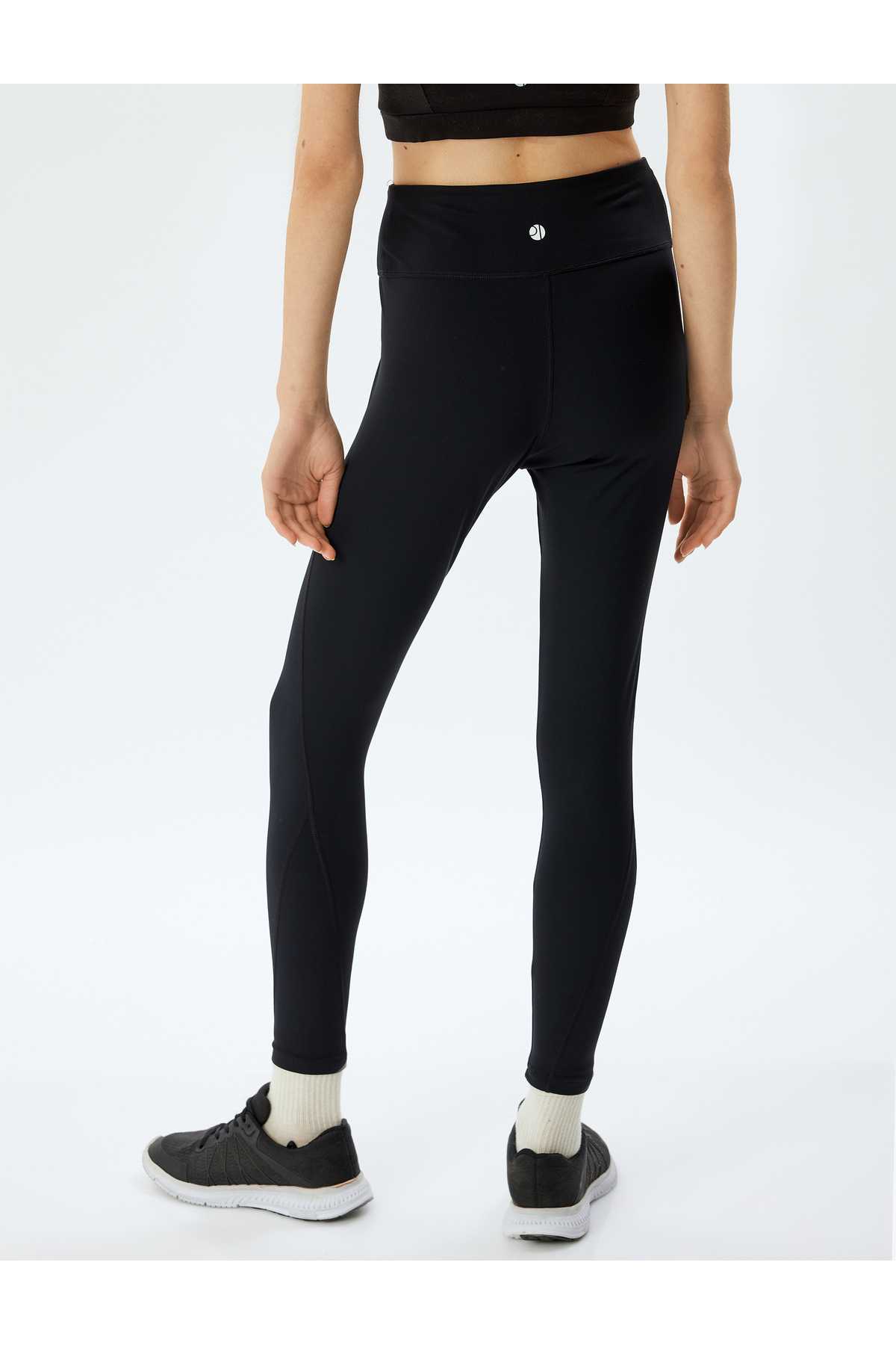 جوراب شلواری ورزشی با لمس نرم با درز کمر معمولی