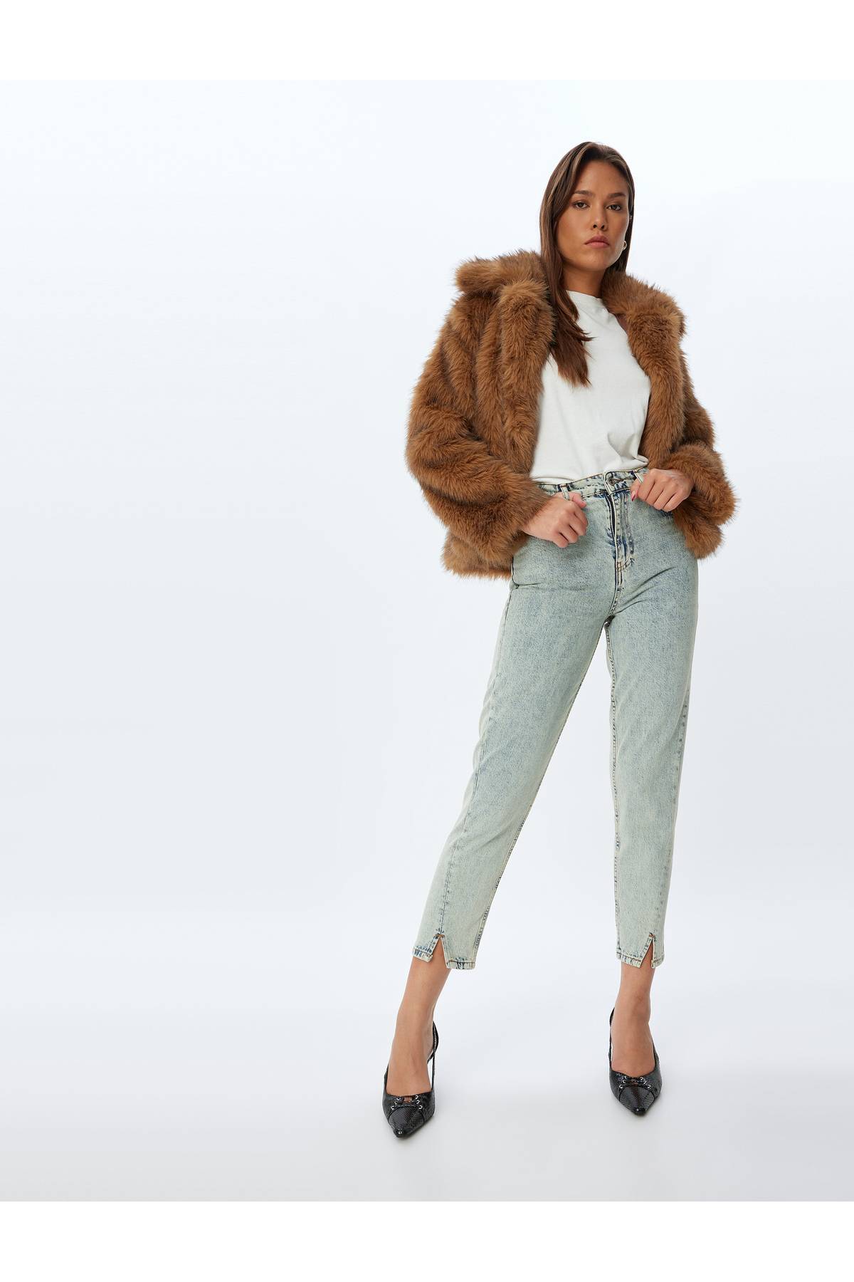 شلوار جین زنانه نیلی متوسط