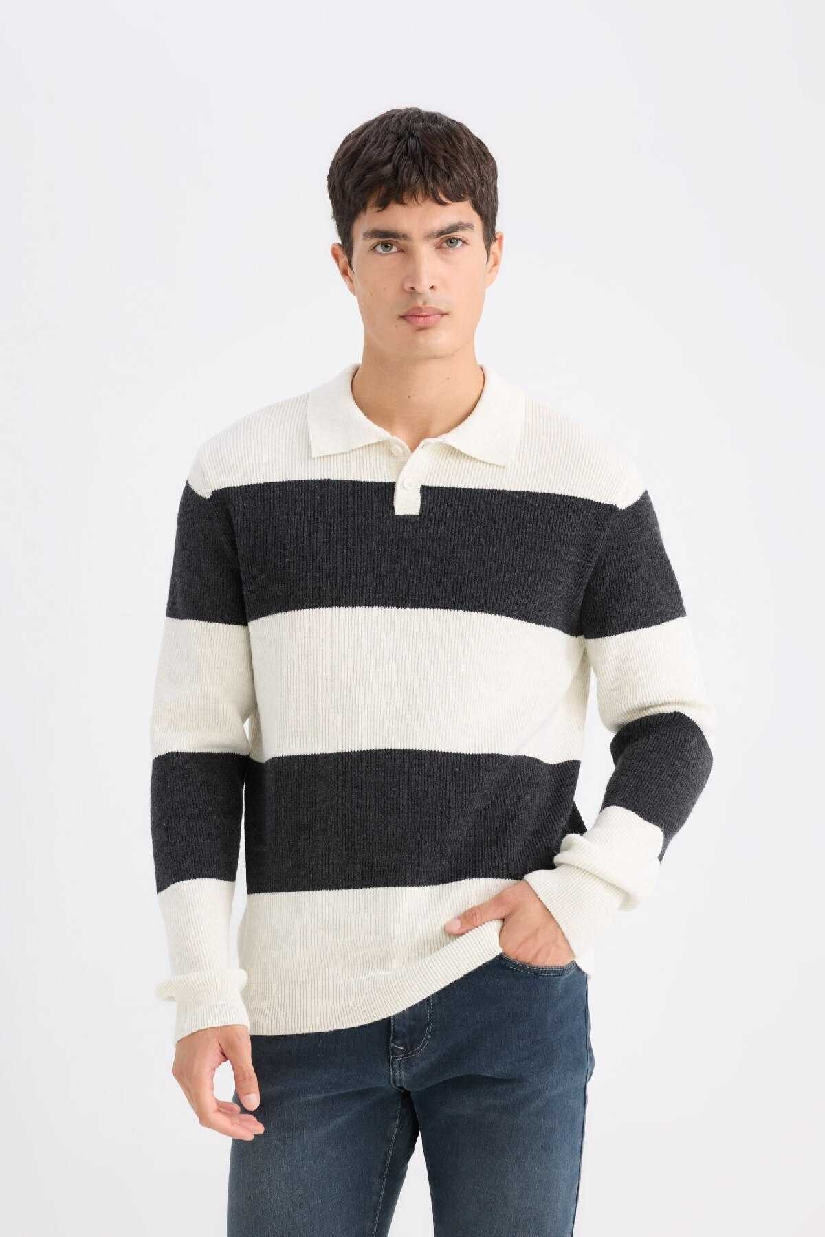 پلیور بافتنی راه راه یقه پولو با تناسب استاندارد