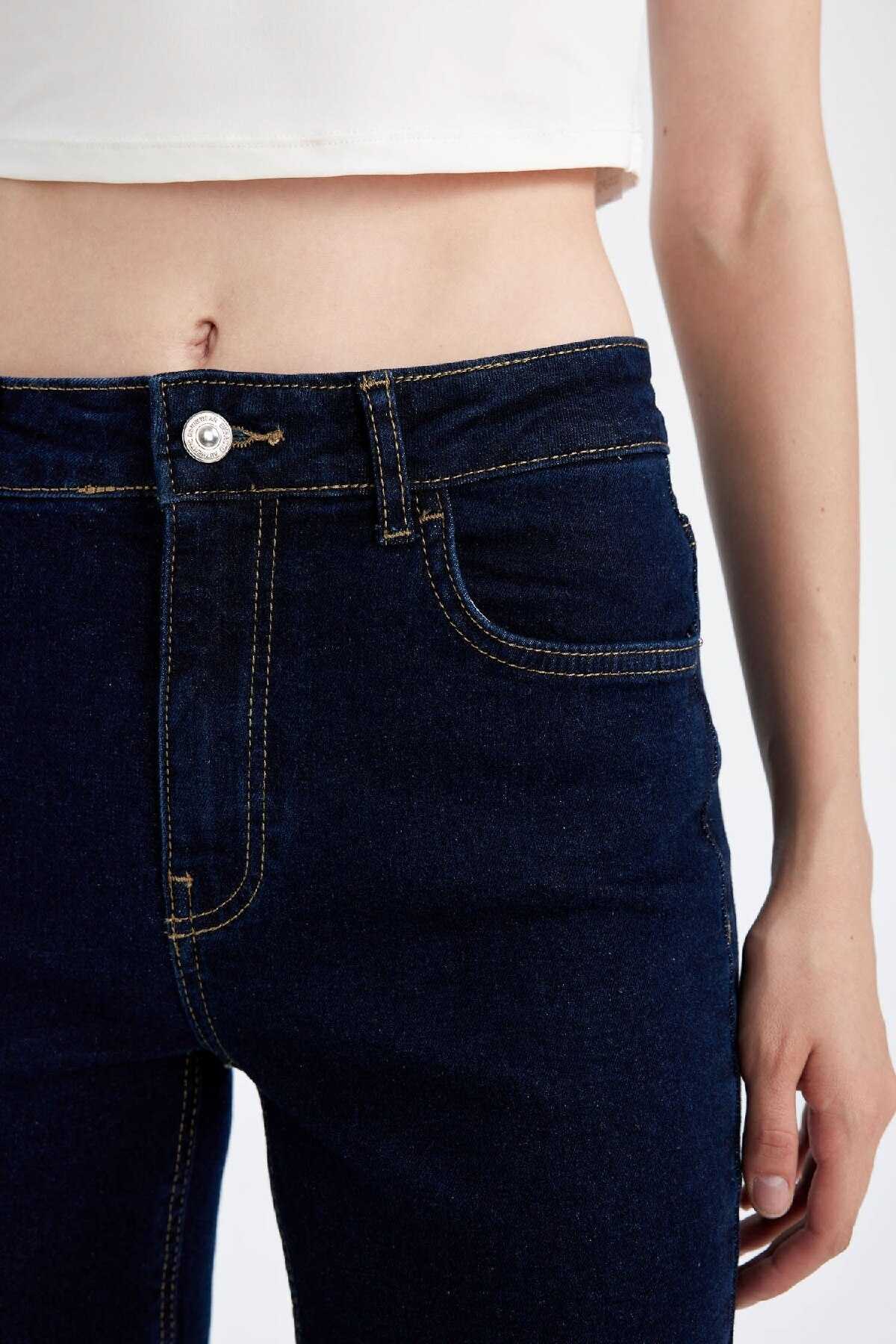 شلوار جین بلند کمری میا