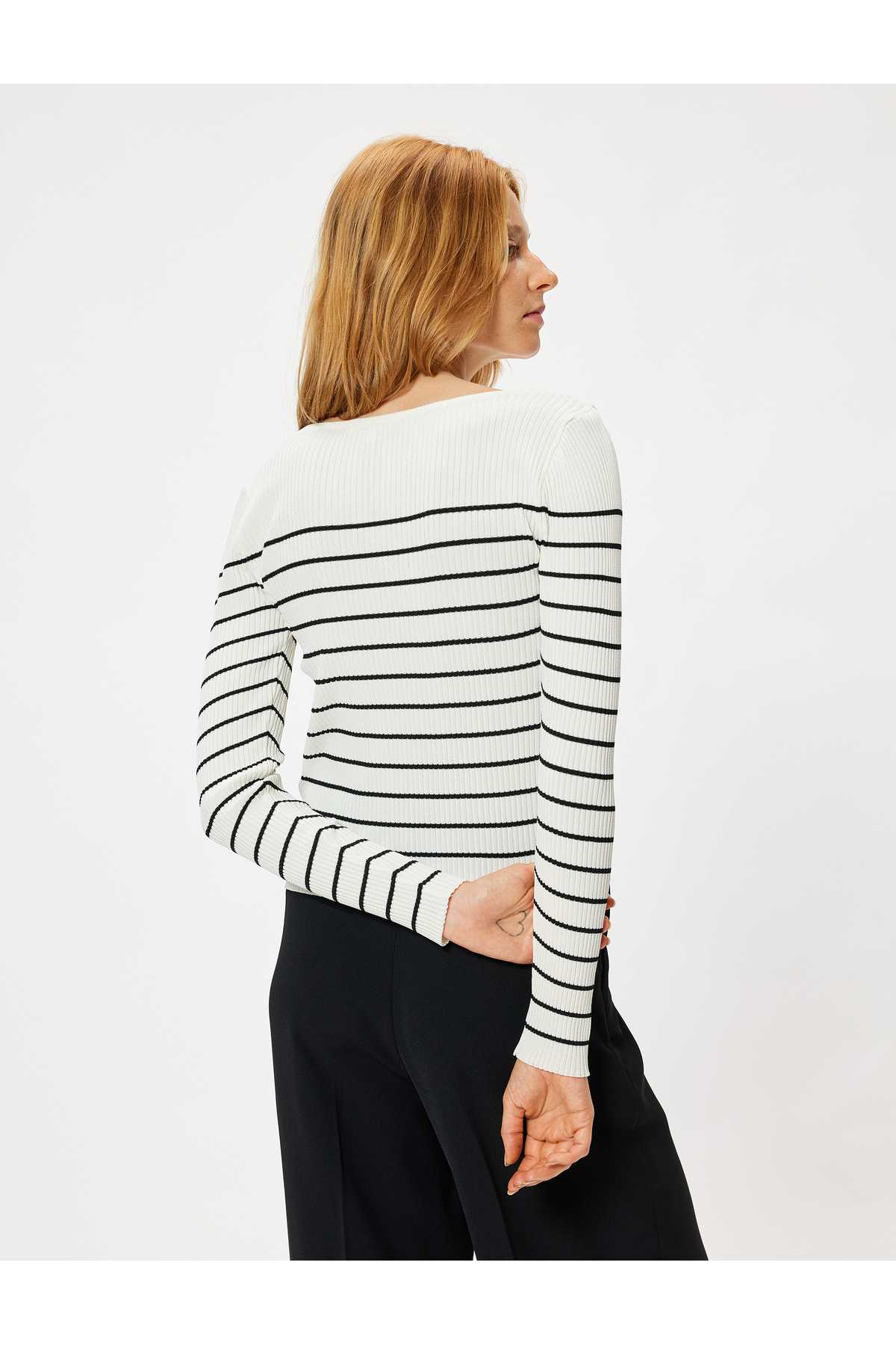 تیشرت آجدار آستین بلند یقه گرد