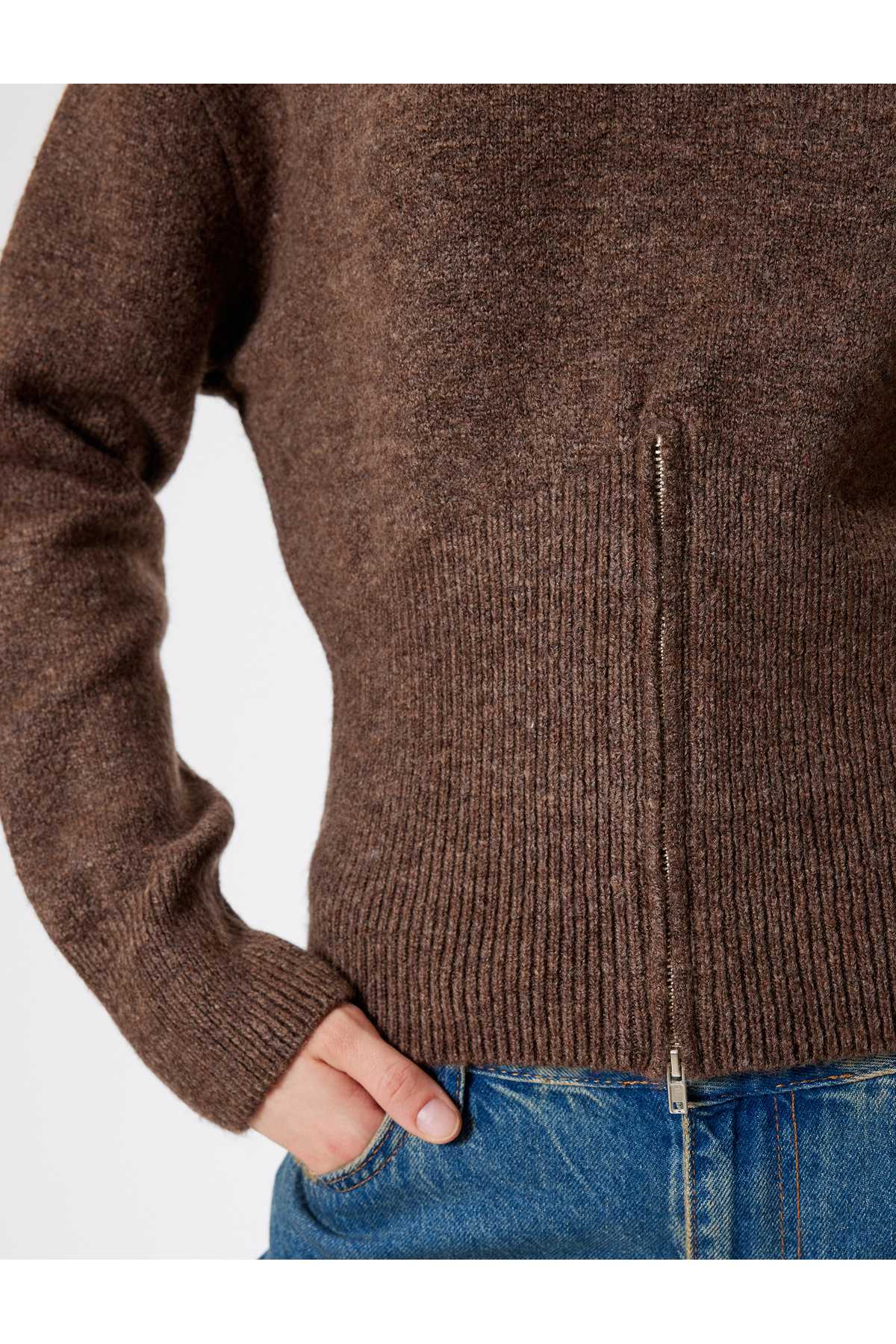 زیپ پلیور یقه خدمه آستین بلند با بافت نرم