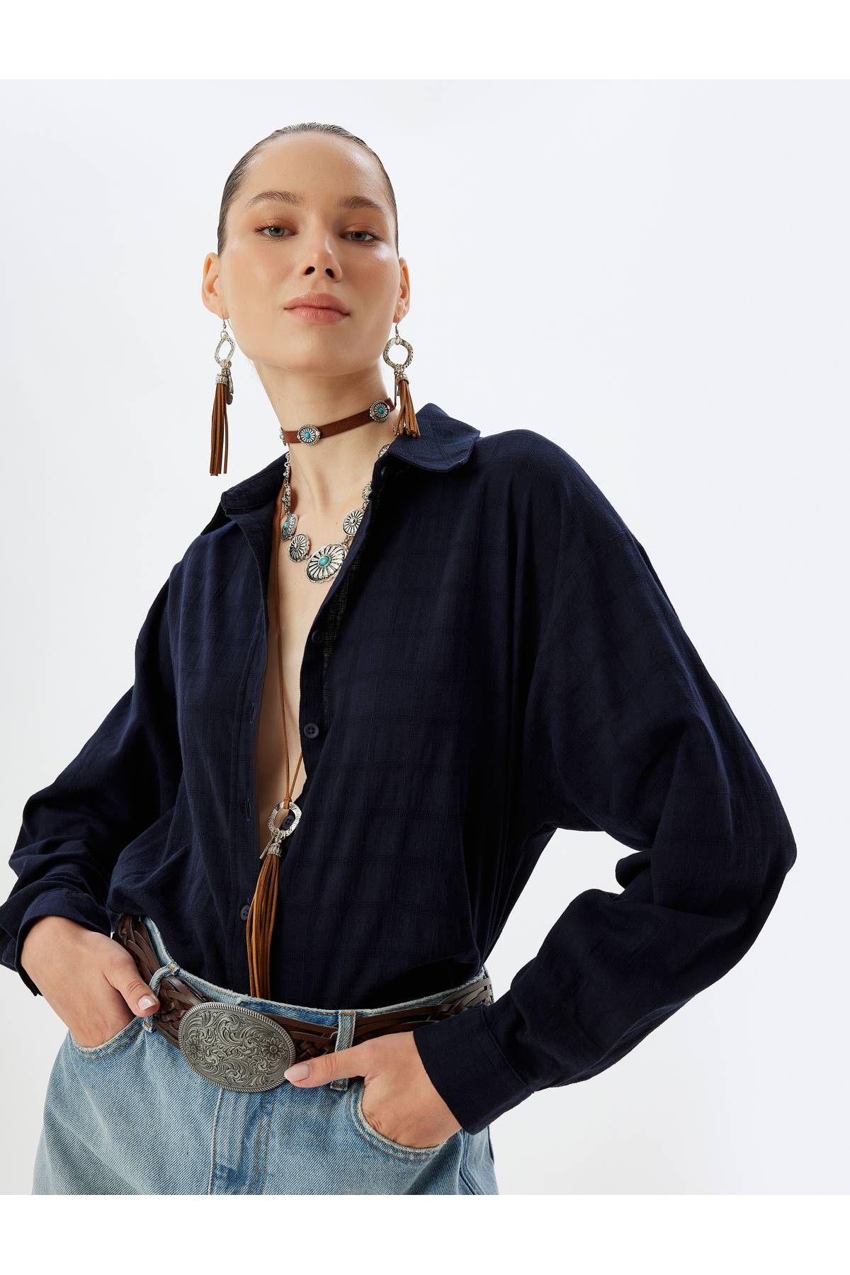 پیراهن سایز بزرگ آستین بلند یقه کلاسیک با دکمه