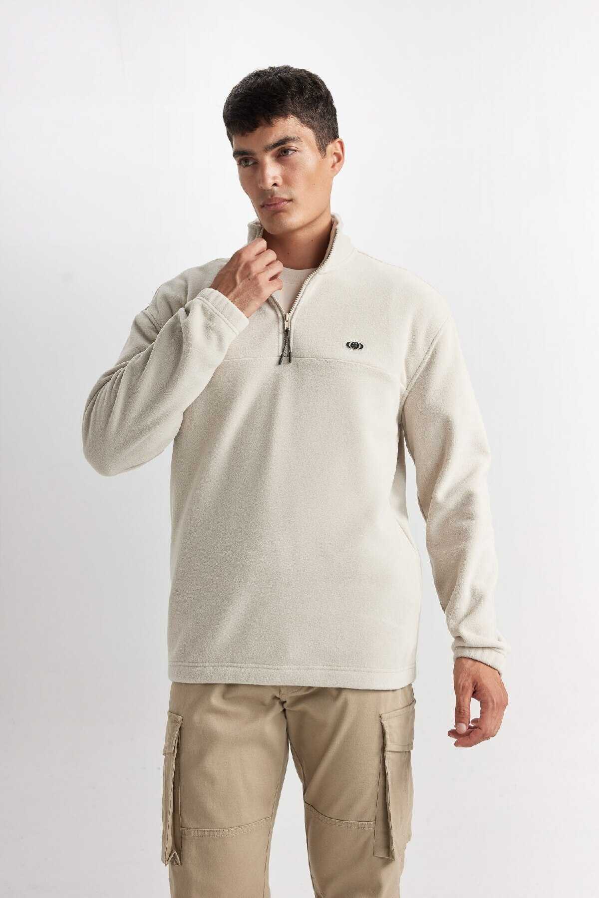 سویشرت پشمی زیپ دار یقه بلند Relax Fit
