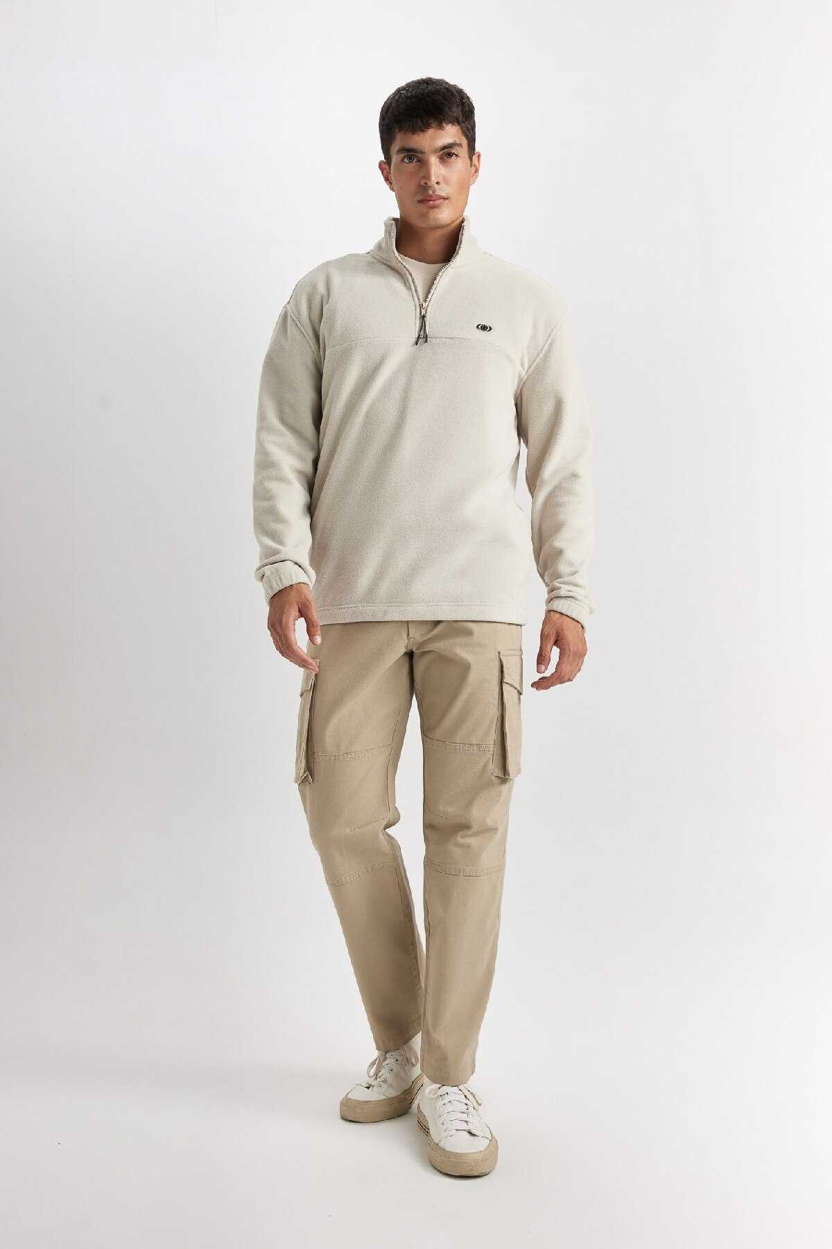 سویشرت پشمی زیپ دار یقه بلند Relax Fit