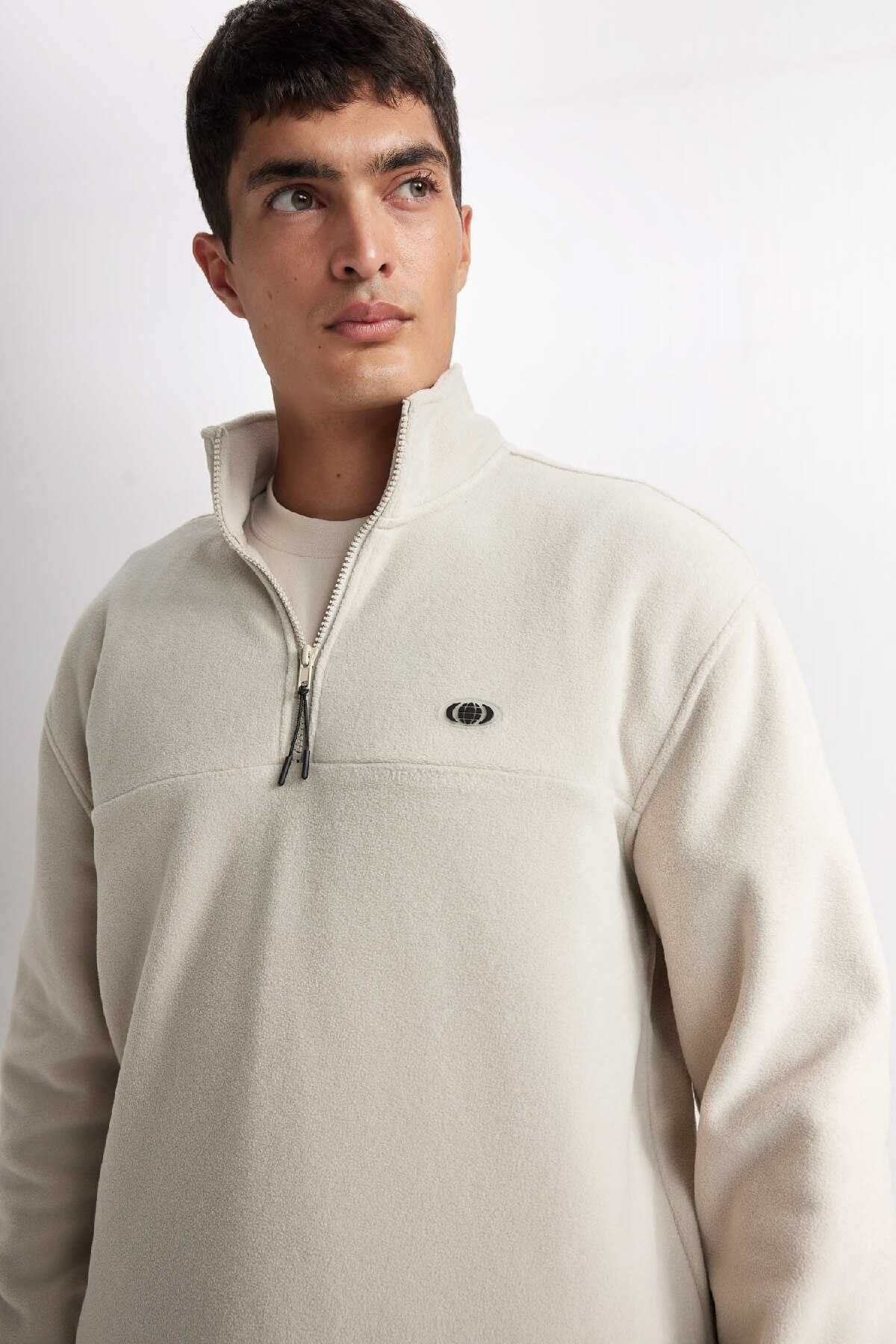 سویشرت پشمی زیپ دار یقه بلند Relax Fit